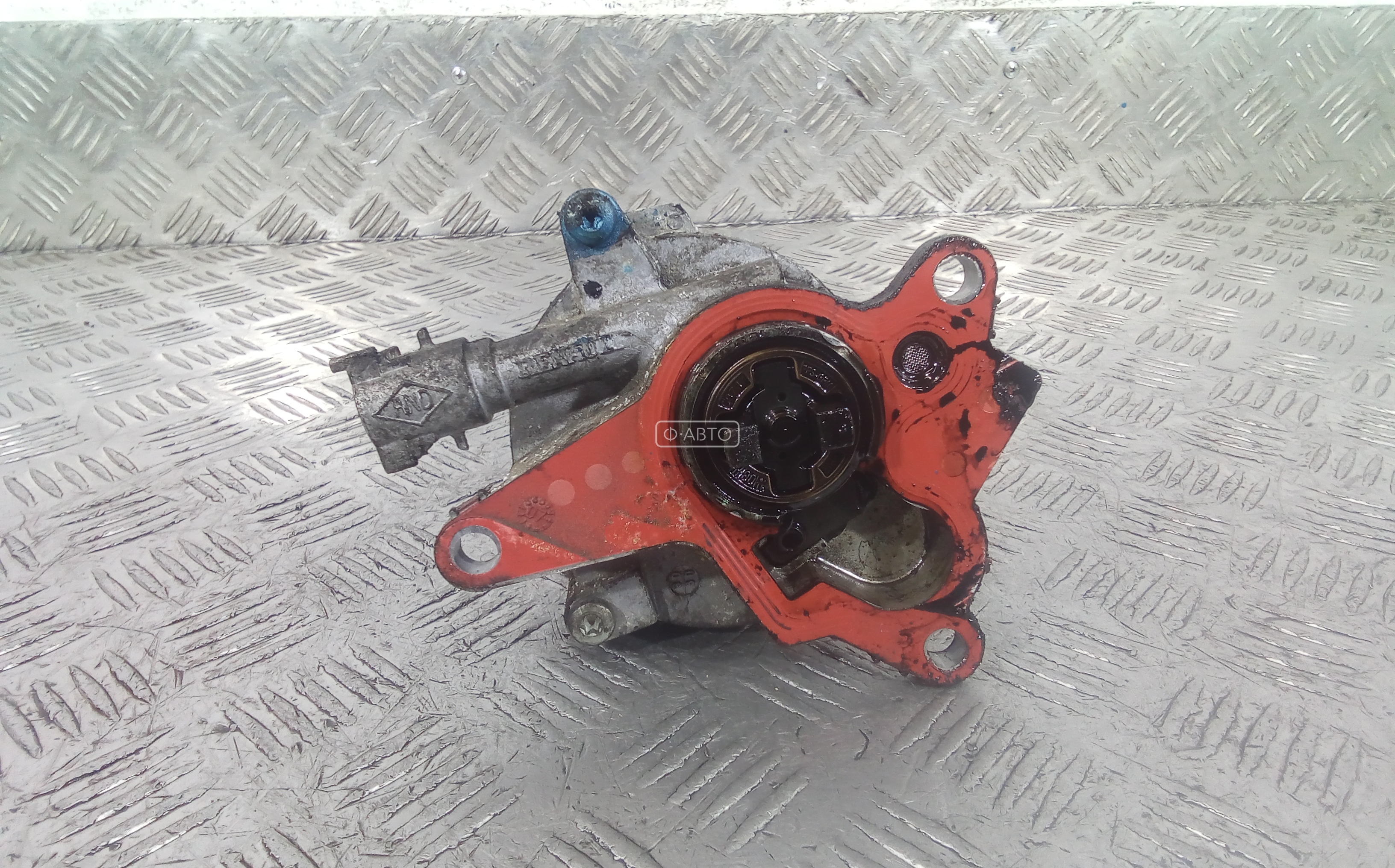 Насос вакуумный