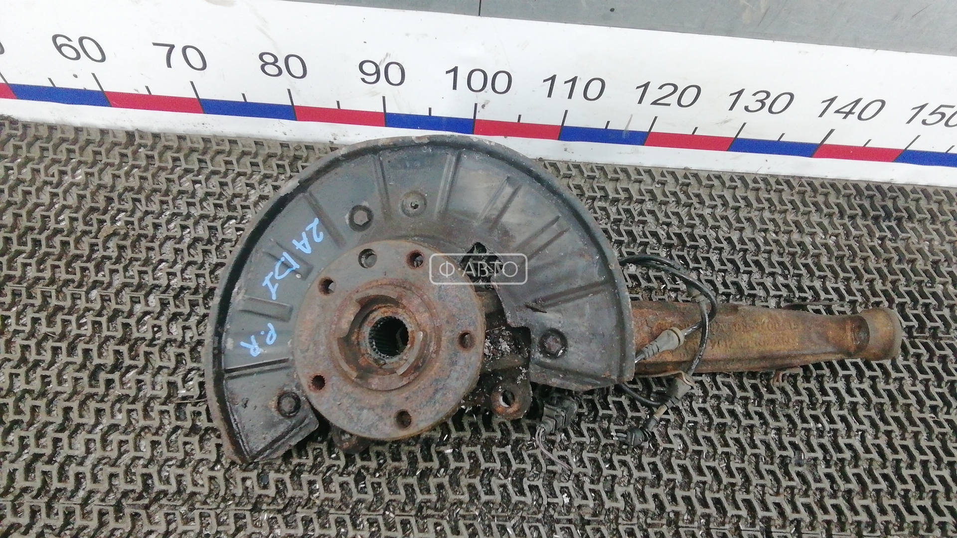 Ступица передняя правая