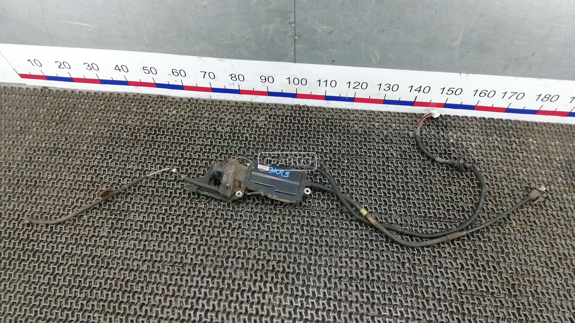 Стояночный тормоз электронный