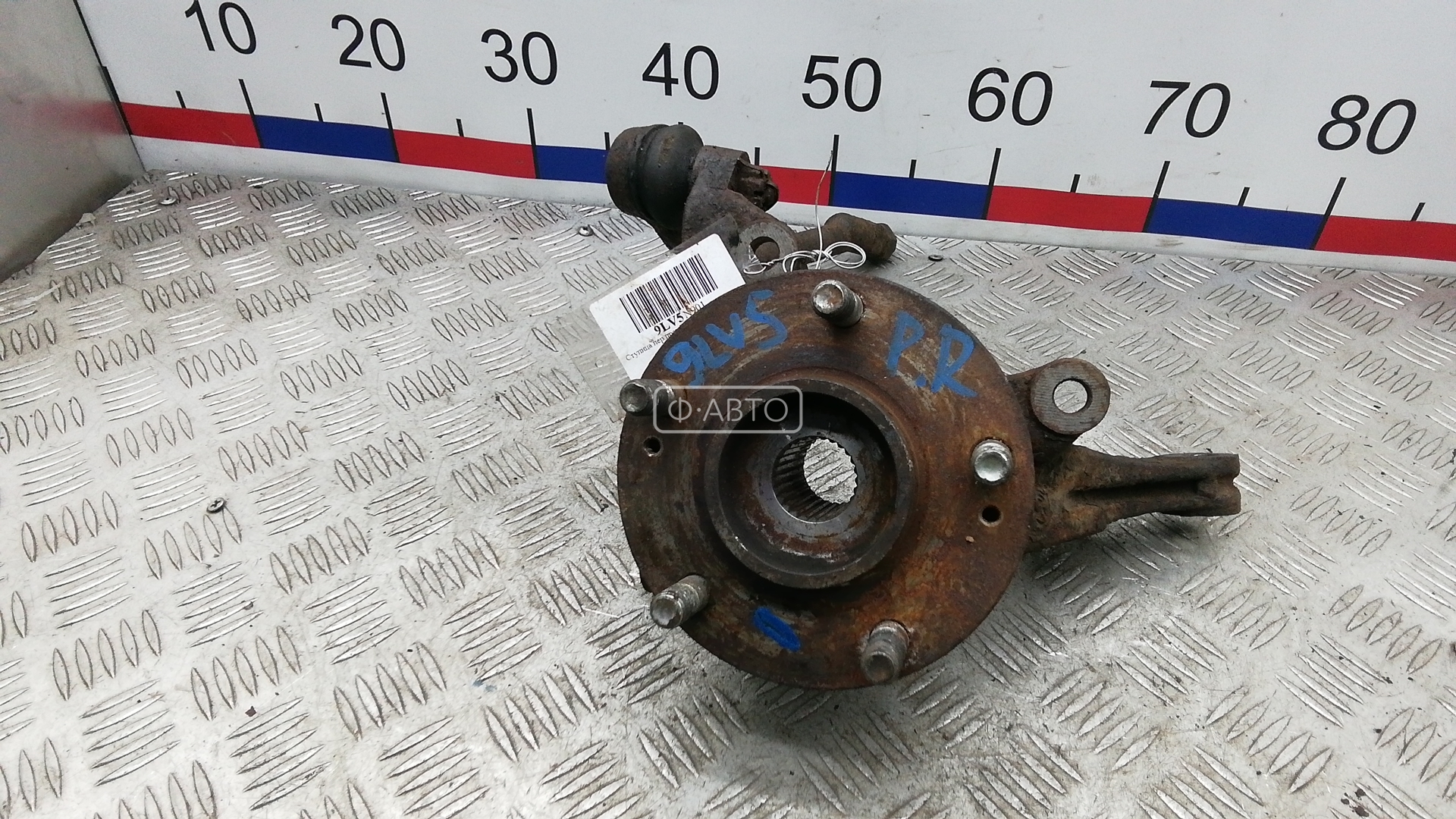 Ступица передняя правая