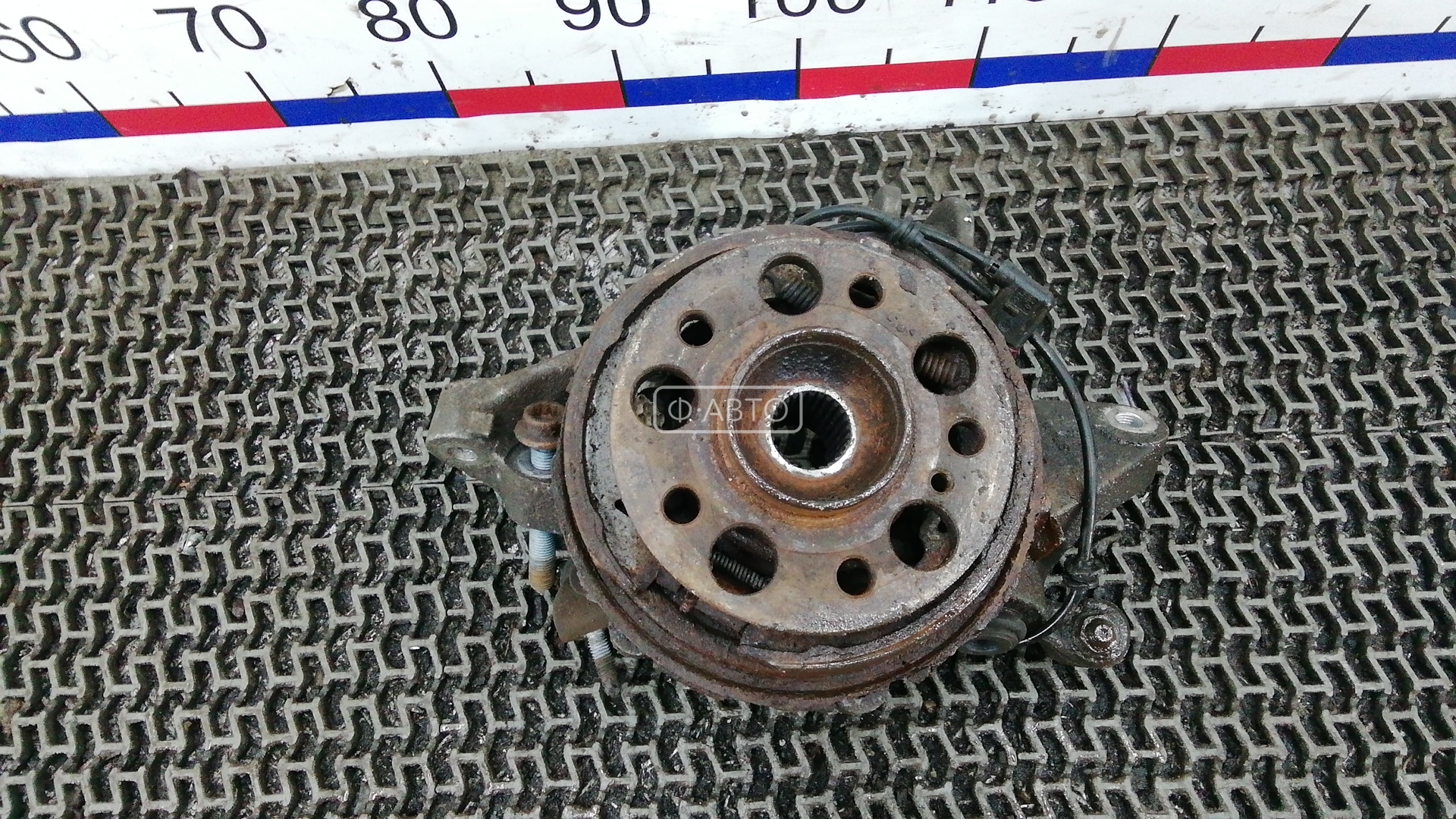 Ступица задняя правая