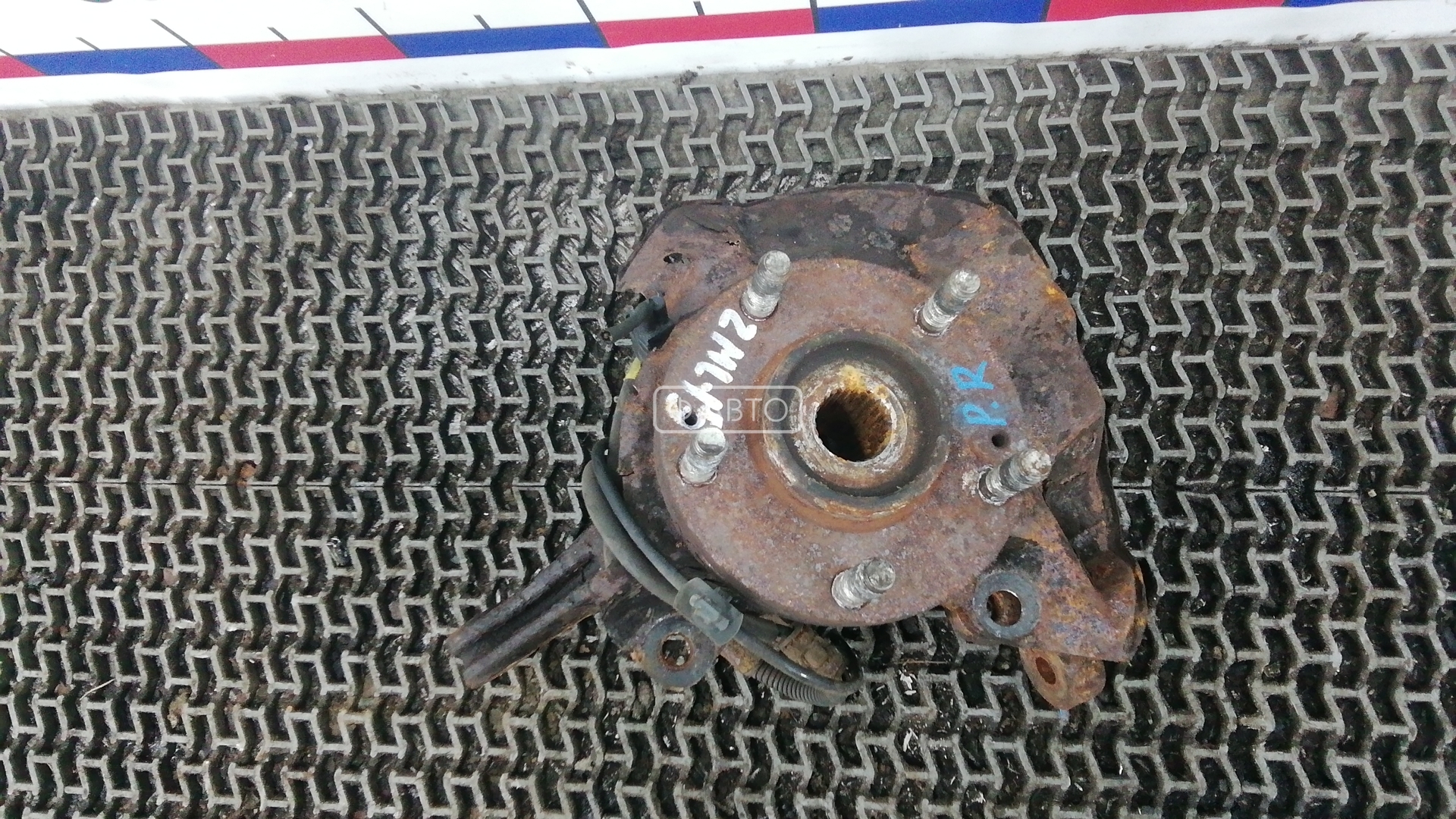 Ступица передняя правая