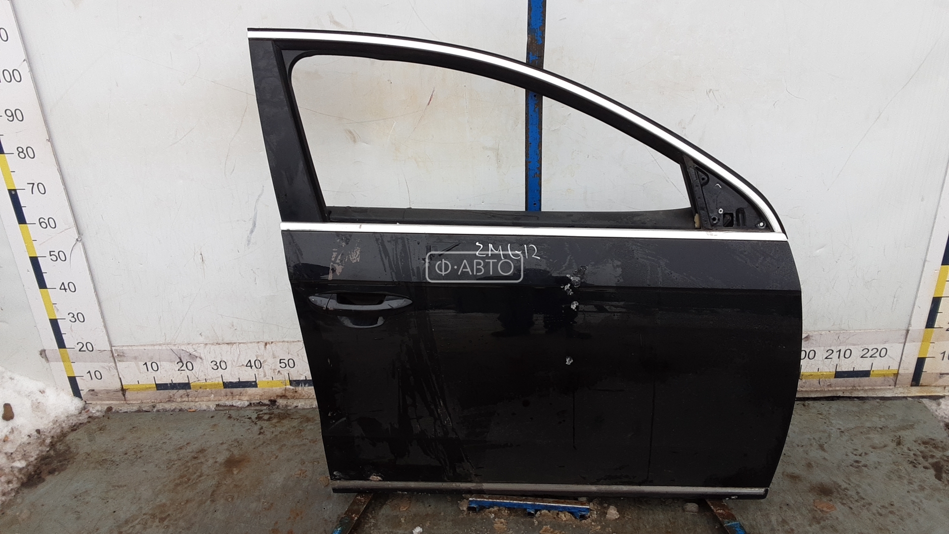 Дверь передняя правая