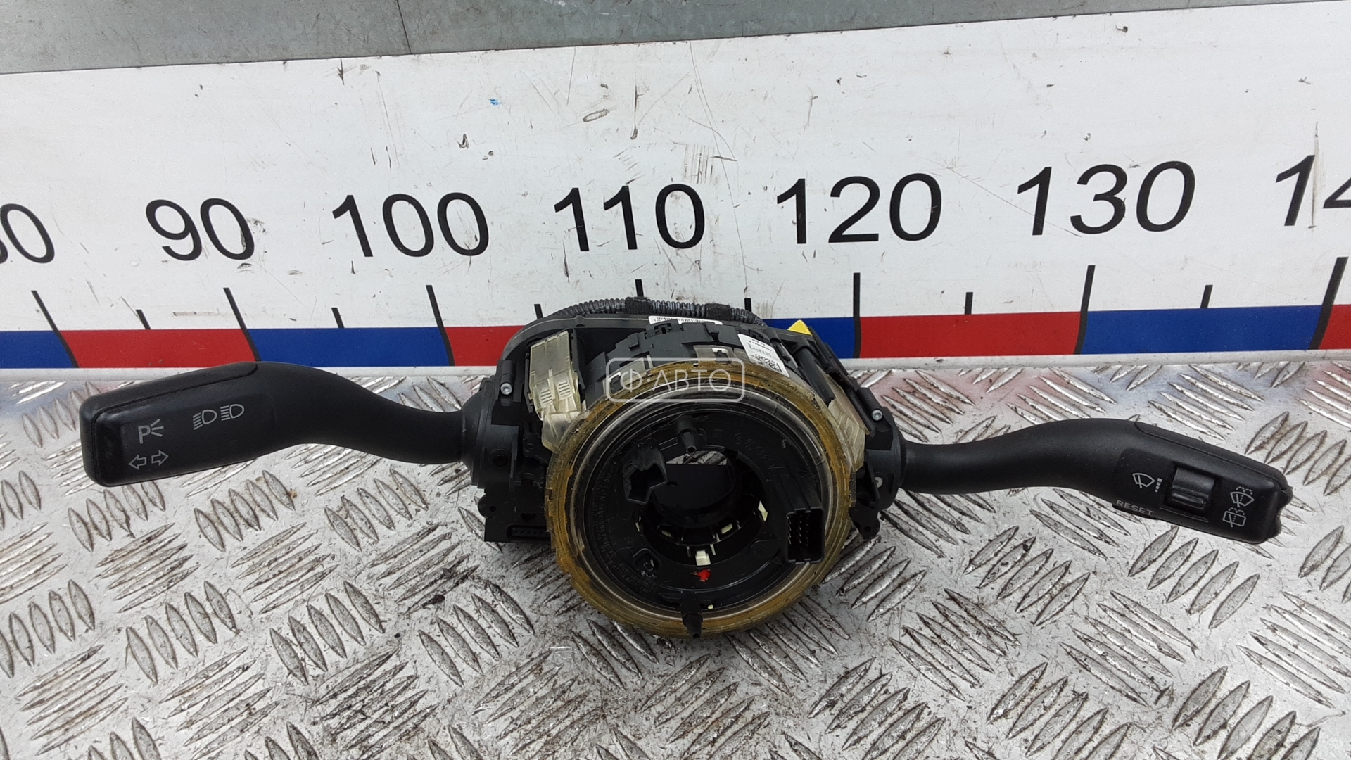 Переключатель поворотов и дворников (стрекоза)