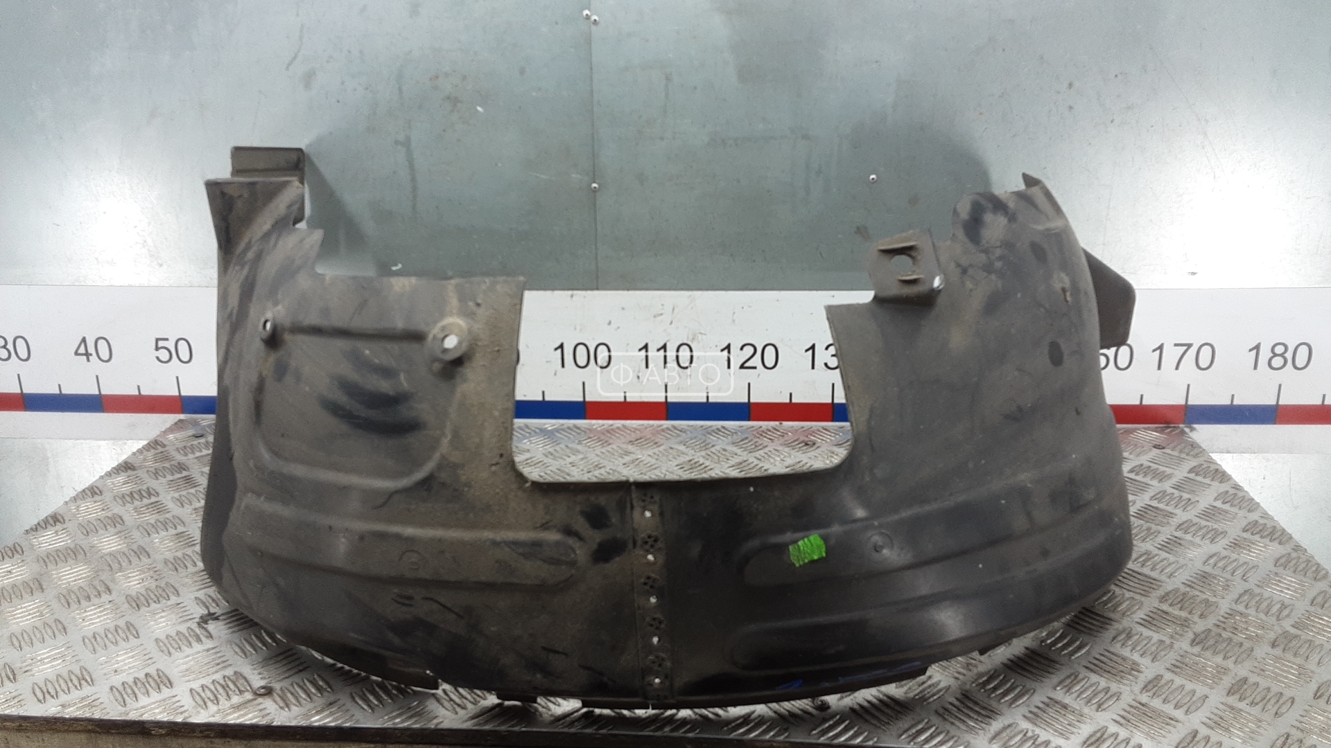 Защита арок (защита крыла, подкрылок) передняя левая