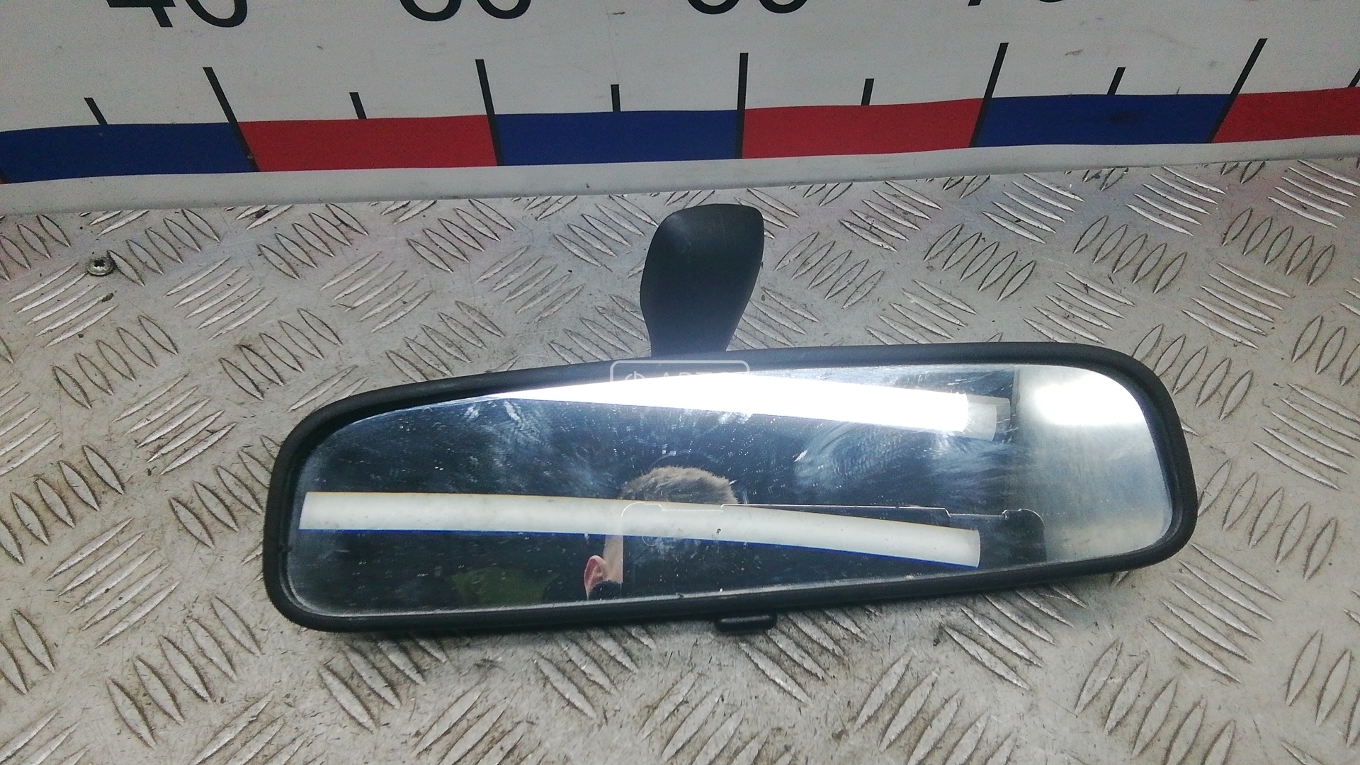 Зеркало салона