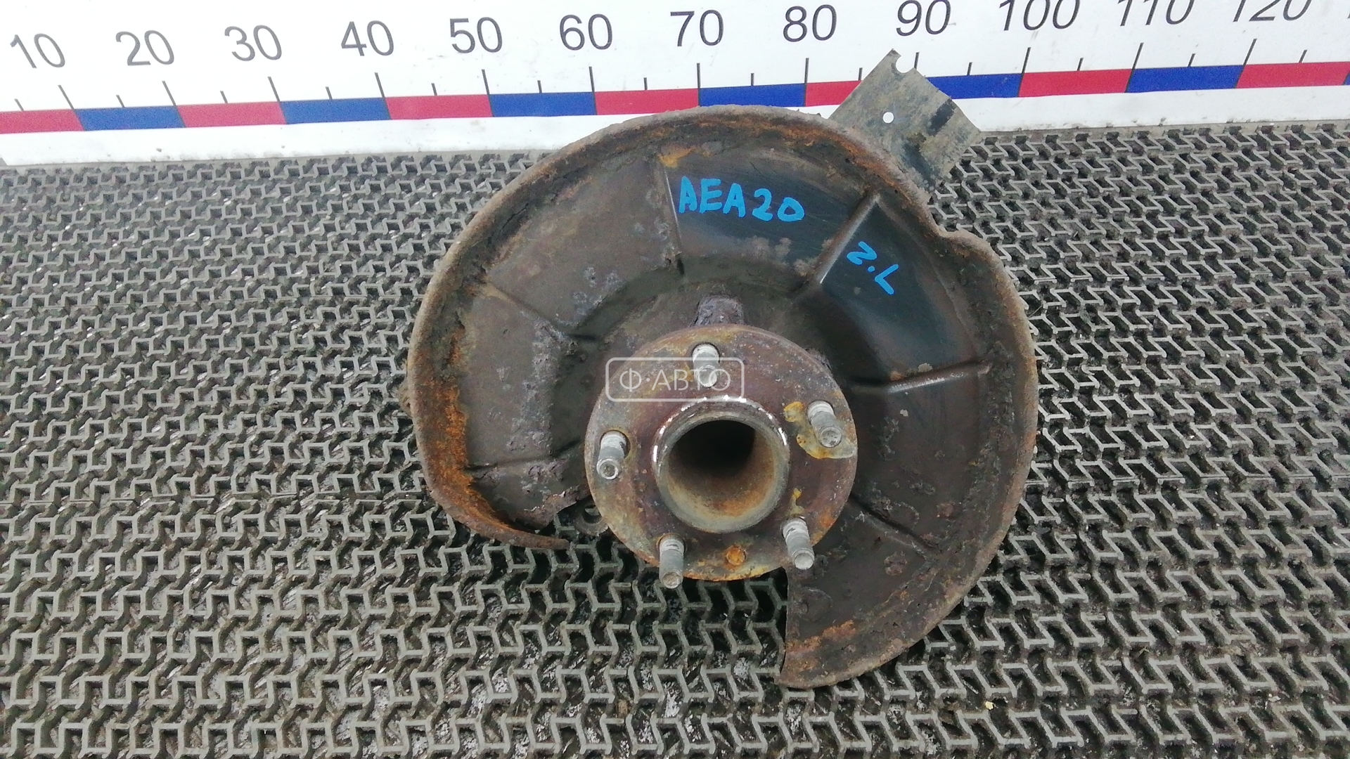 Ступица задняя левая