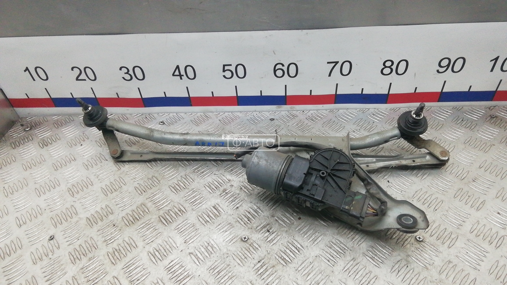 Механизм стеклоочистителя