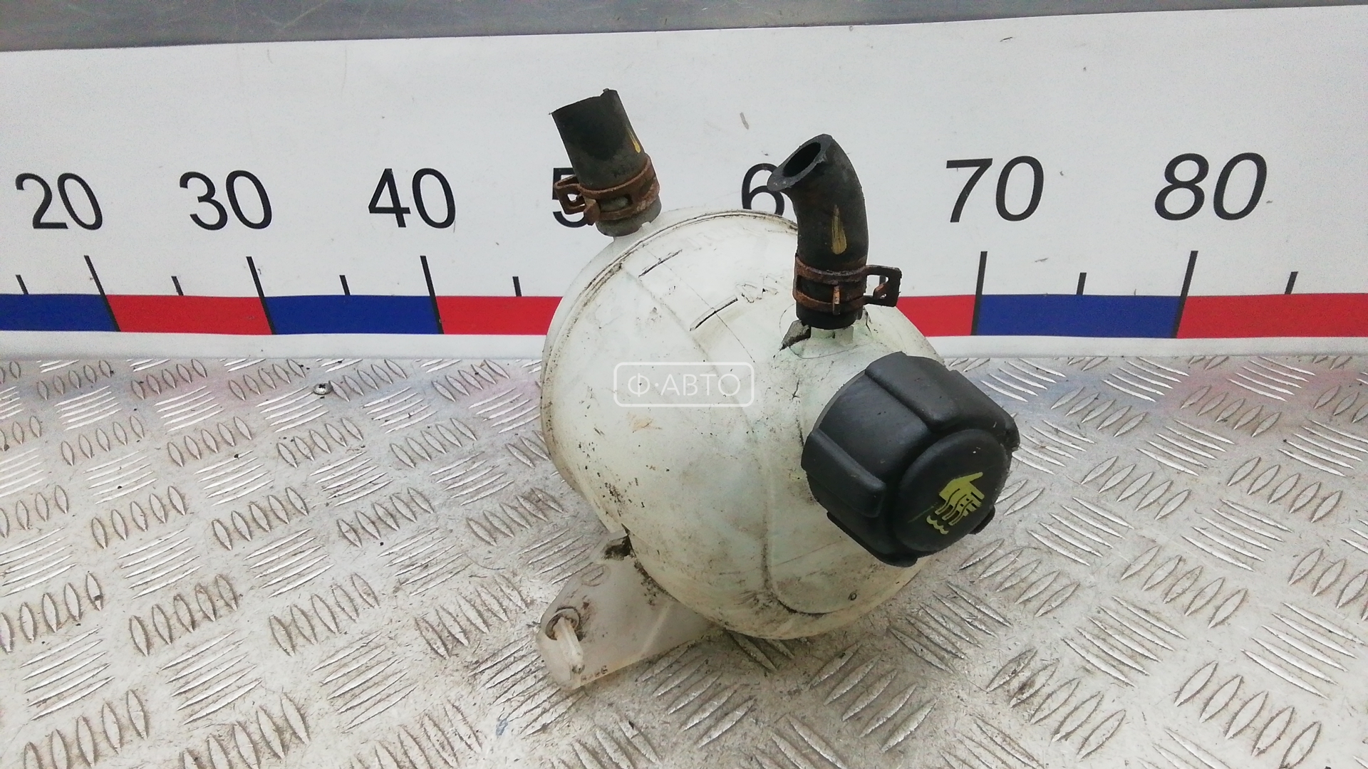 Бачок расширительный