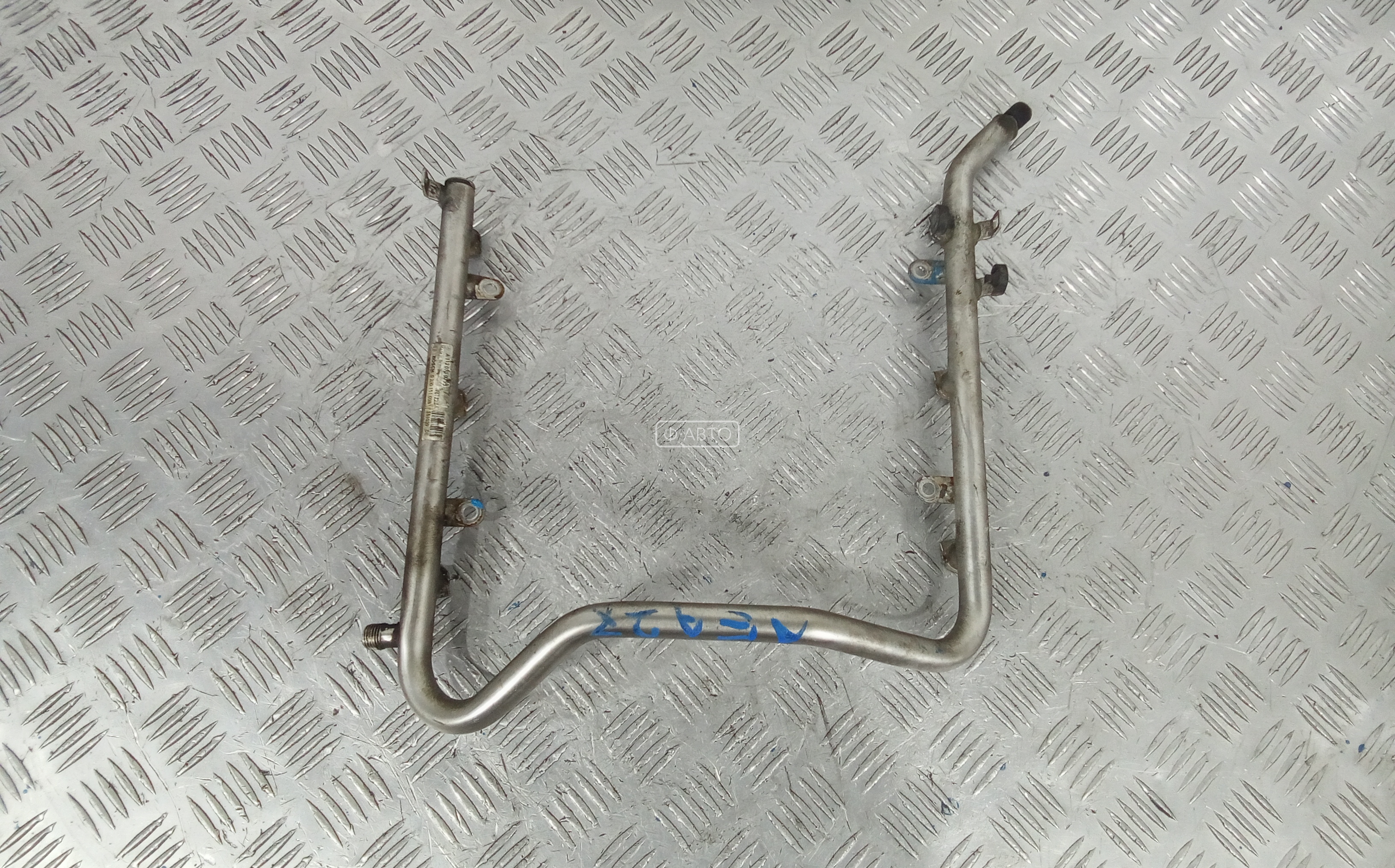 Топливная рампа бензиновая