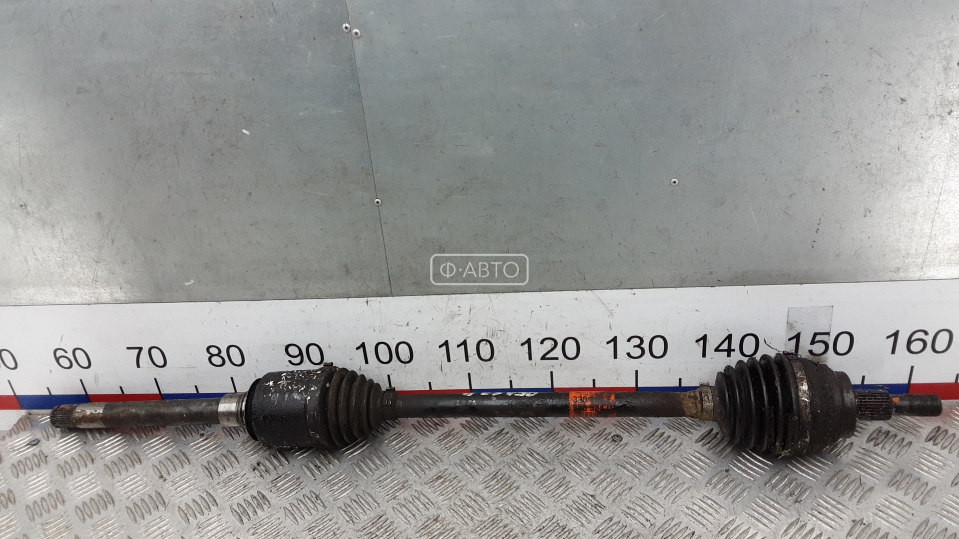 Привод передний правый