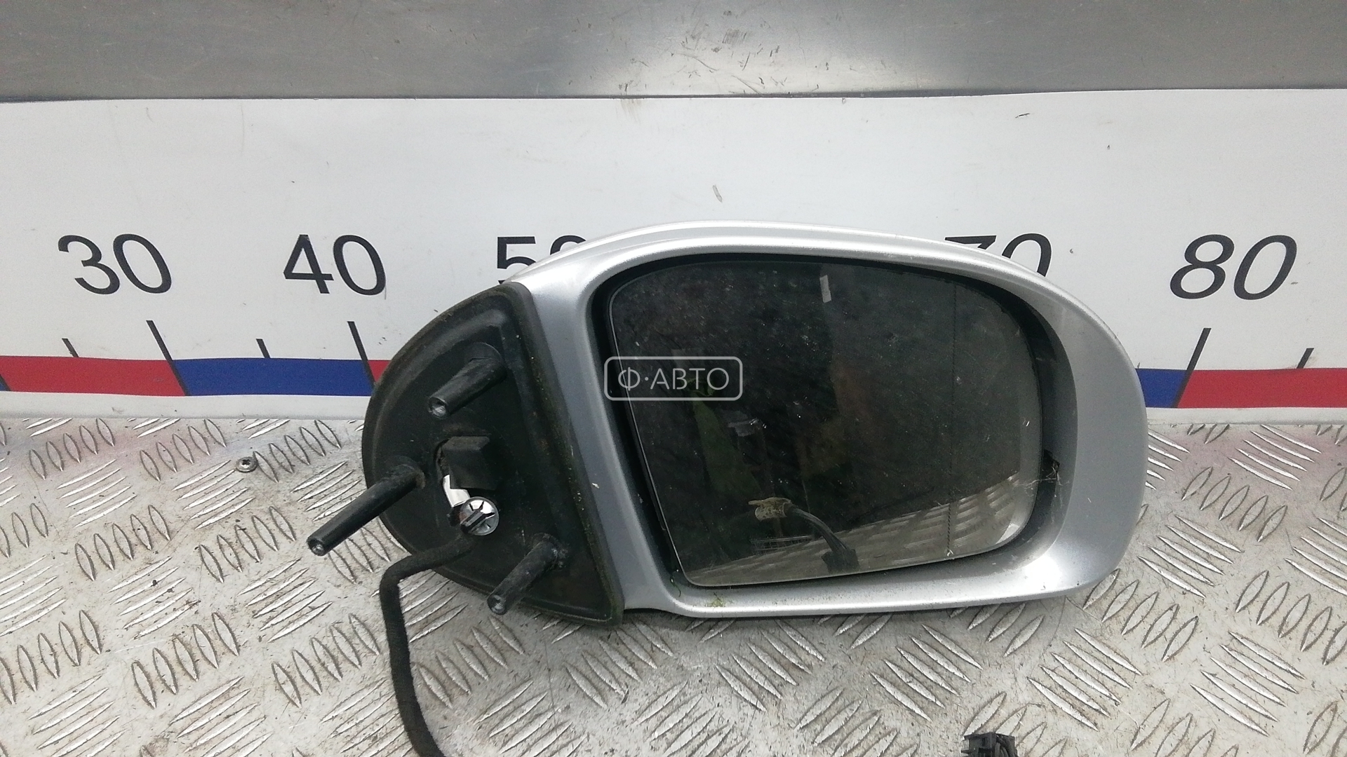 Зеркало наружное правое