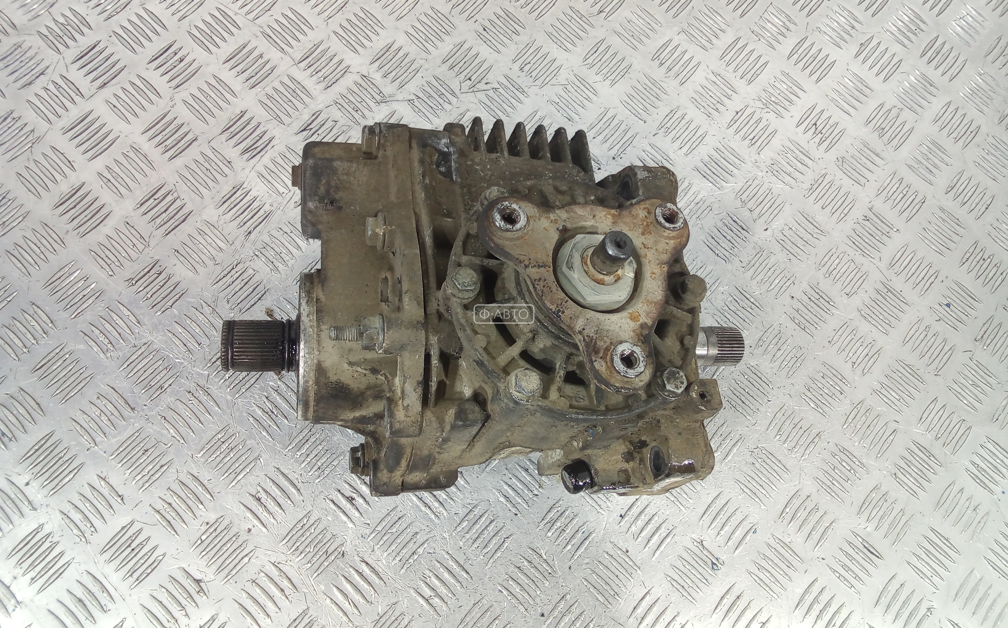 Раздаточная коробка