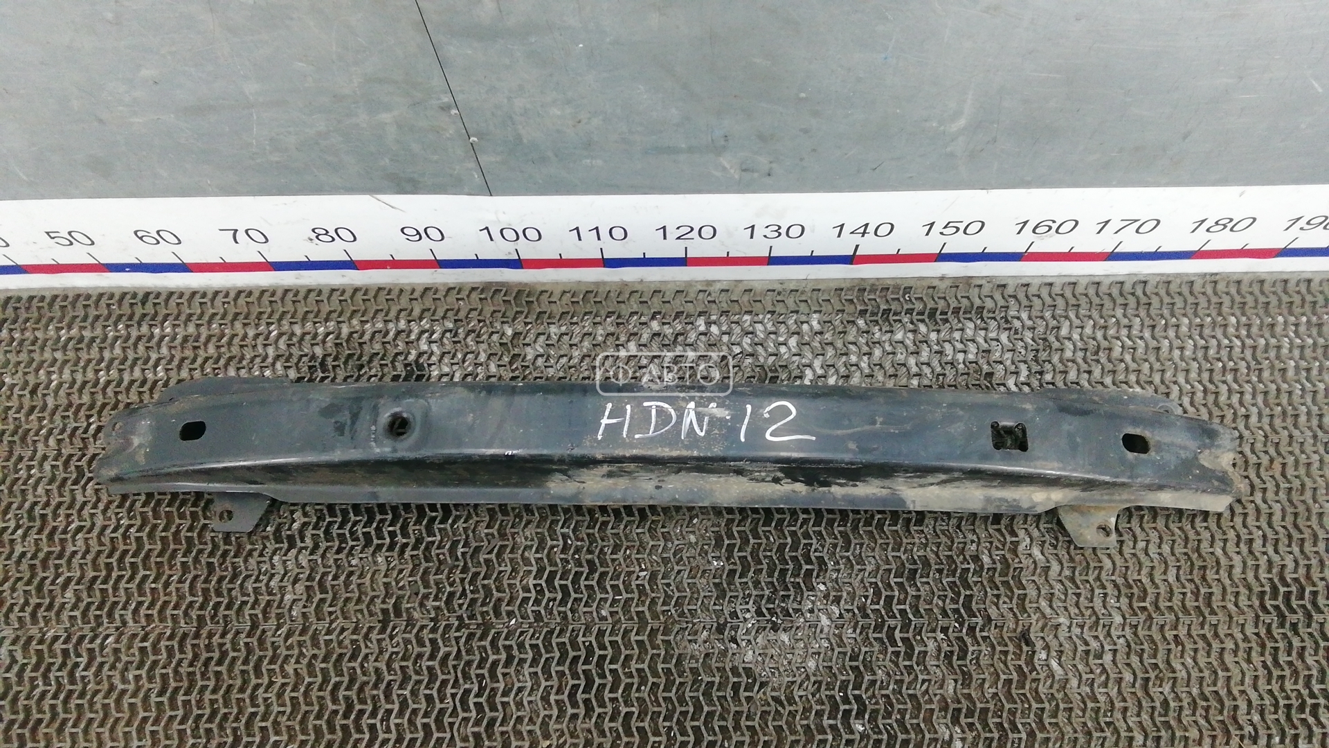 Усилитель бампера передний (кронштейн)