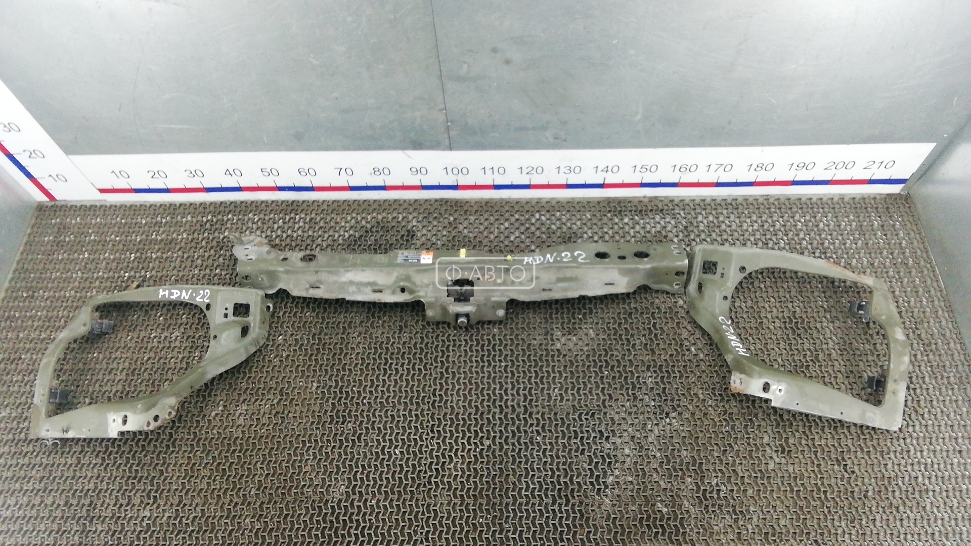 Рамка капота