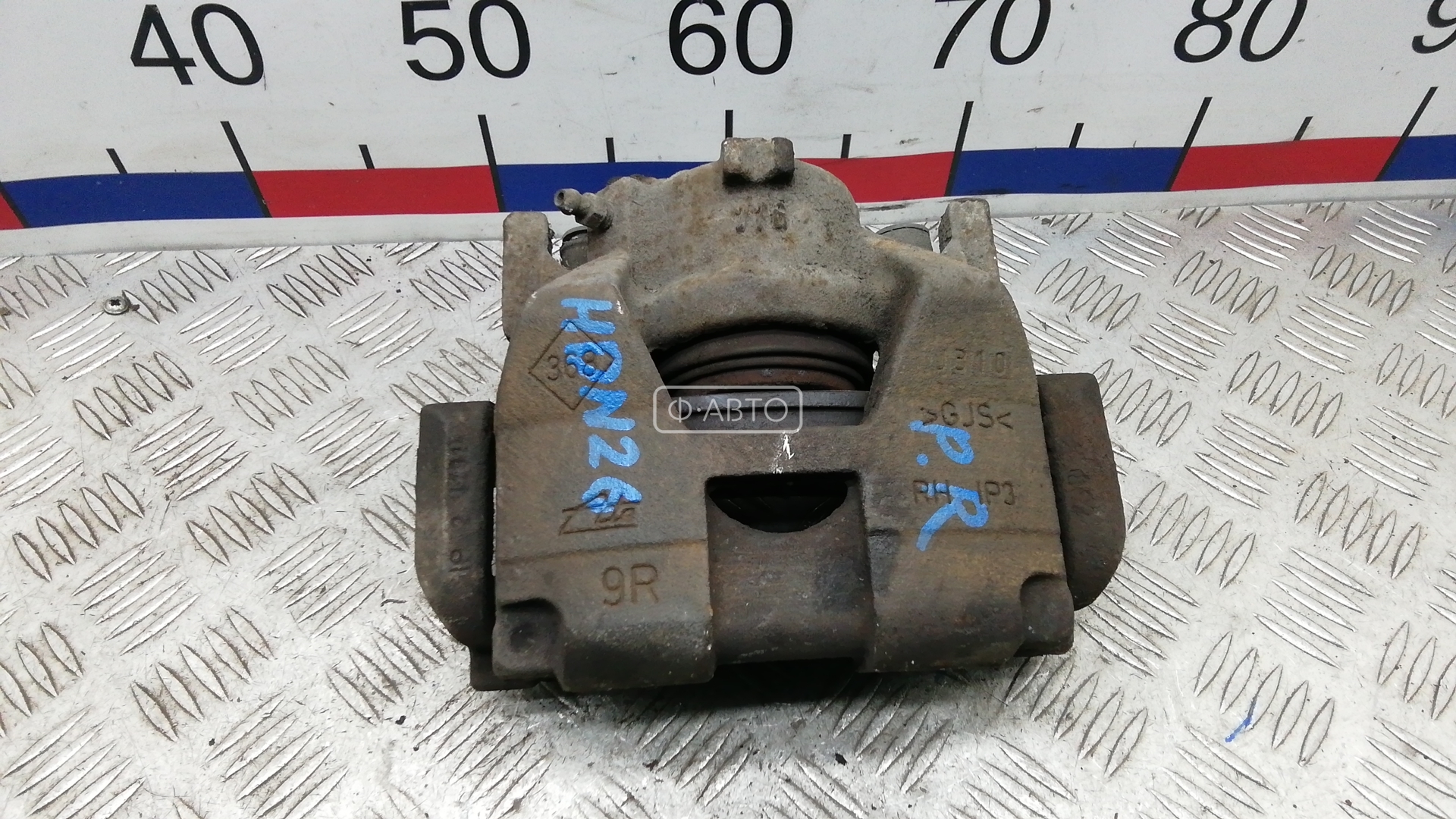 Суппорт тормозной передний правый