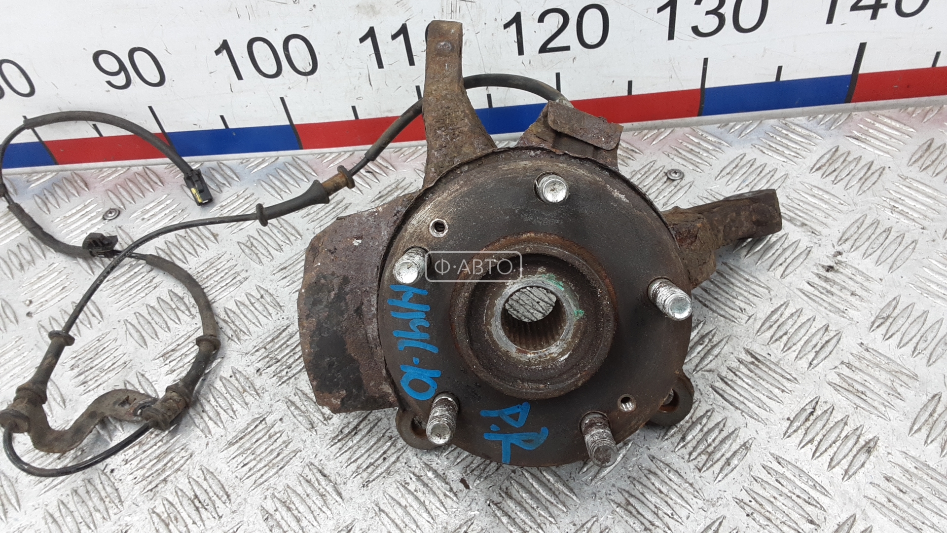 Ступица передняя правая