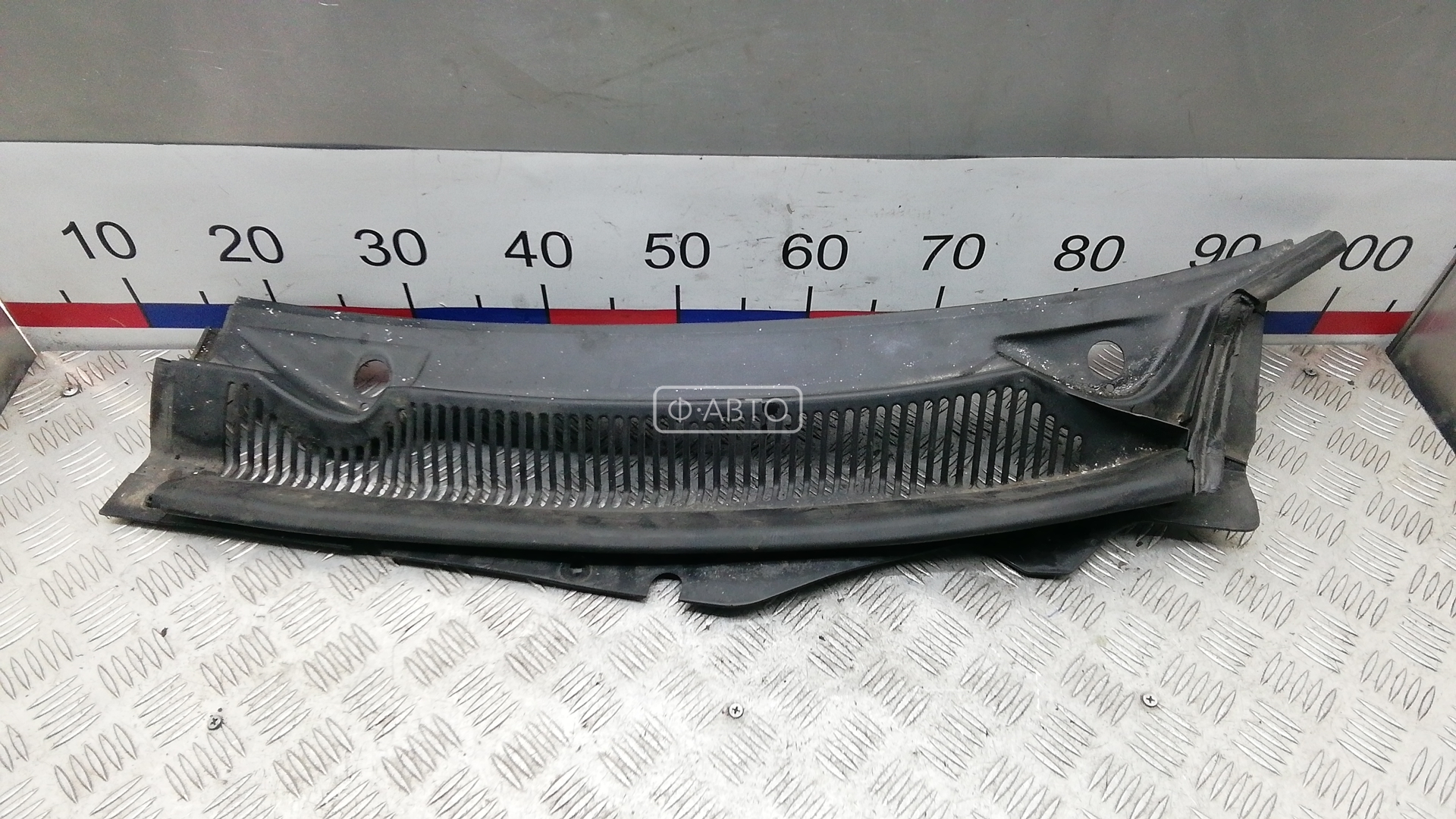 Накладка декоративная (жабо, дождевик)