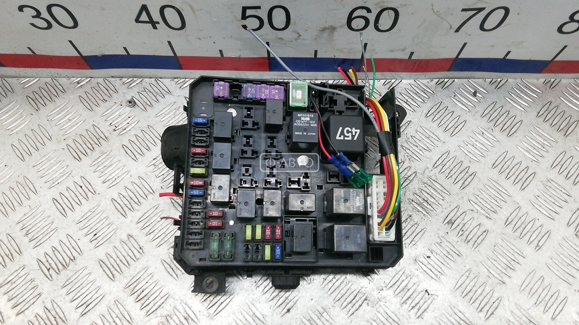 Блок предохранителей