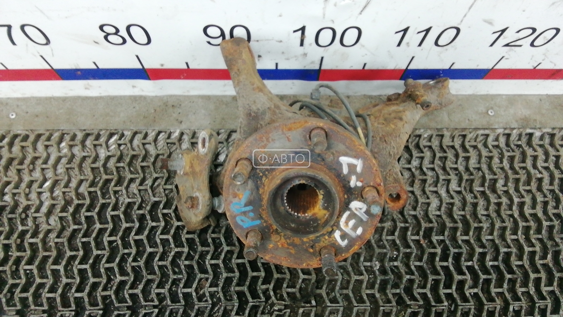 Ступица передняя правая