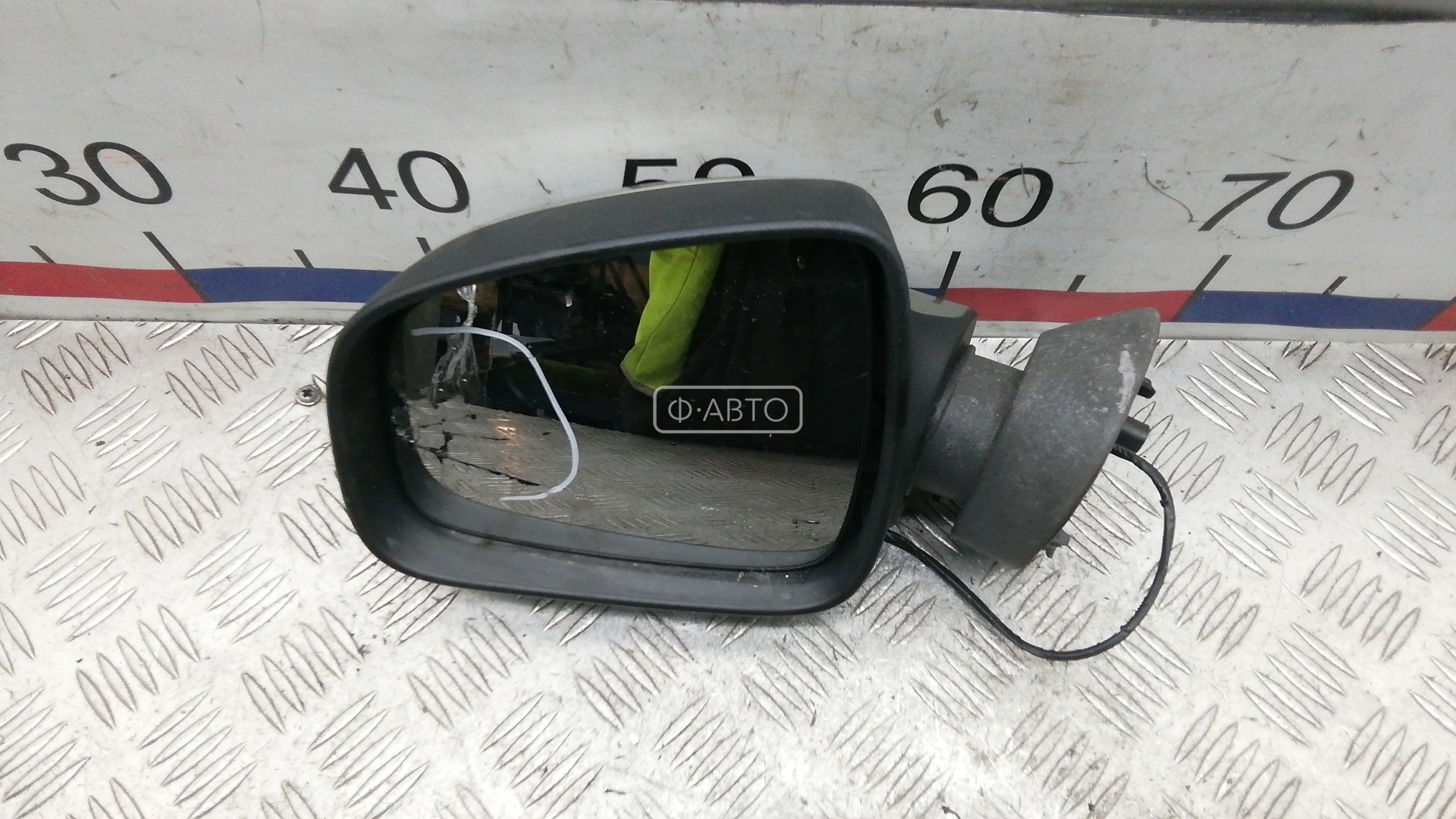 Зеркало наружное левое