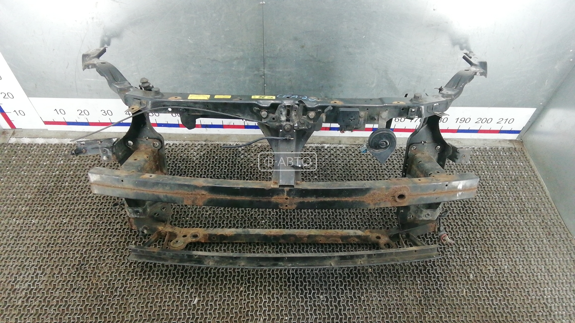 Передняя панель крепления облицовки (телевизор)