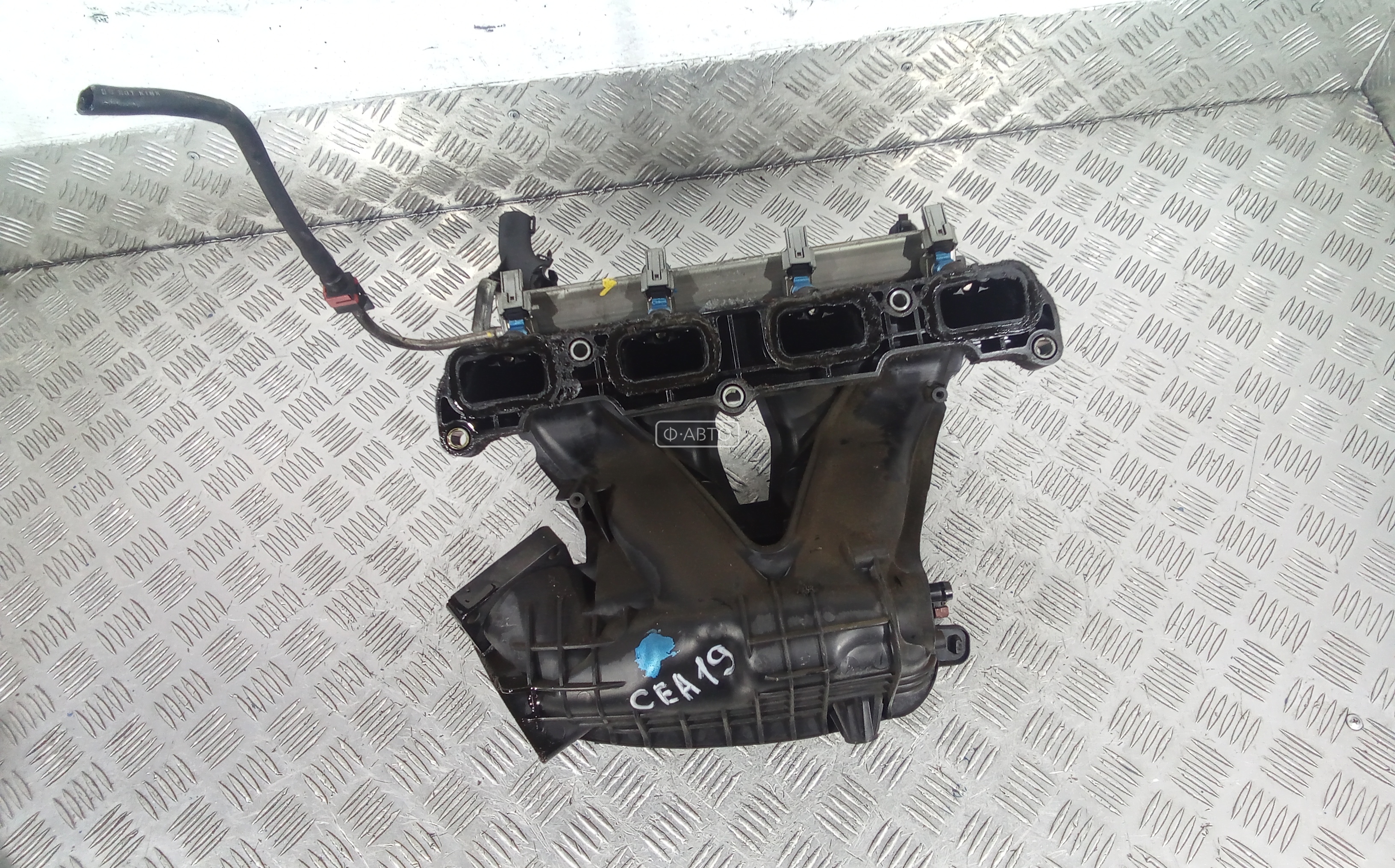 Впускной коллектор бензиновый