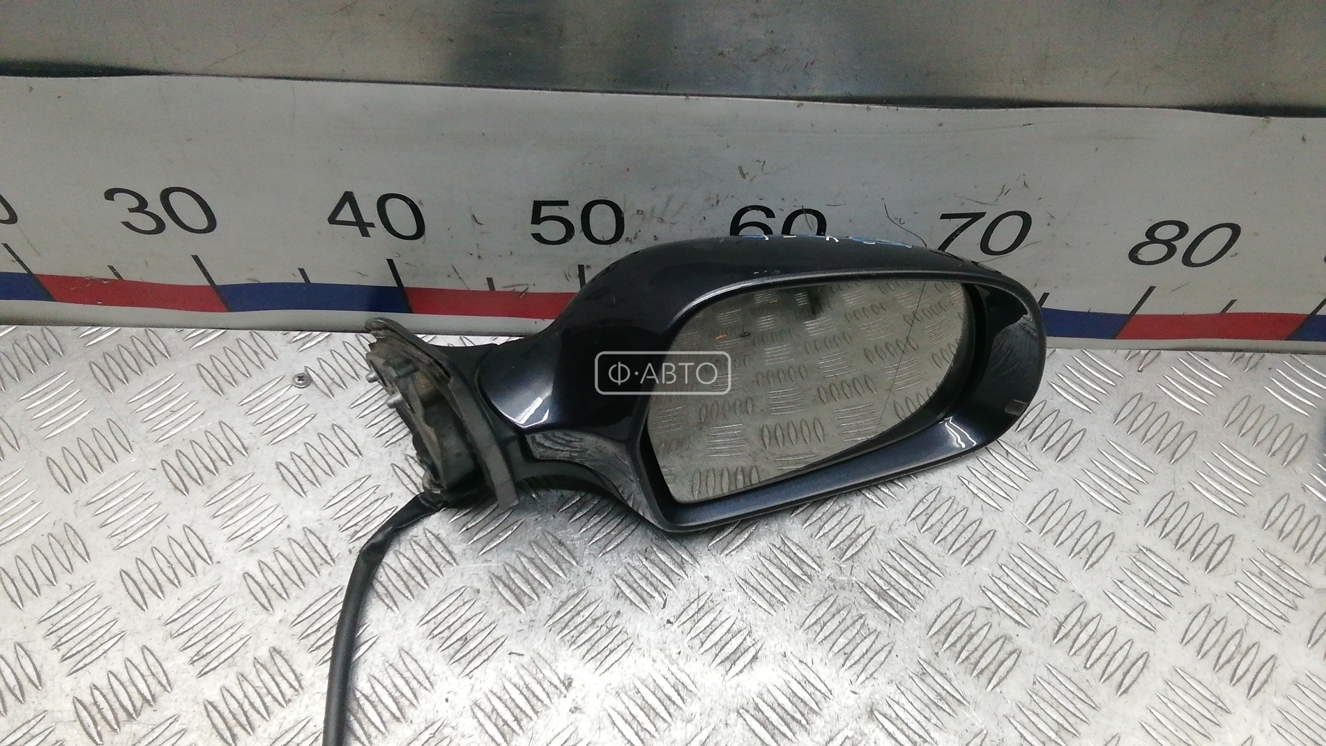 Зеркало наружное правое