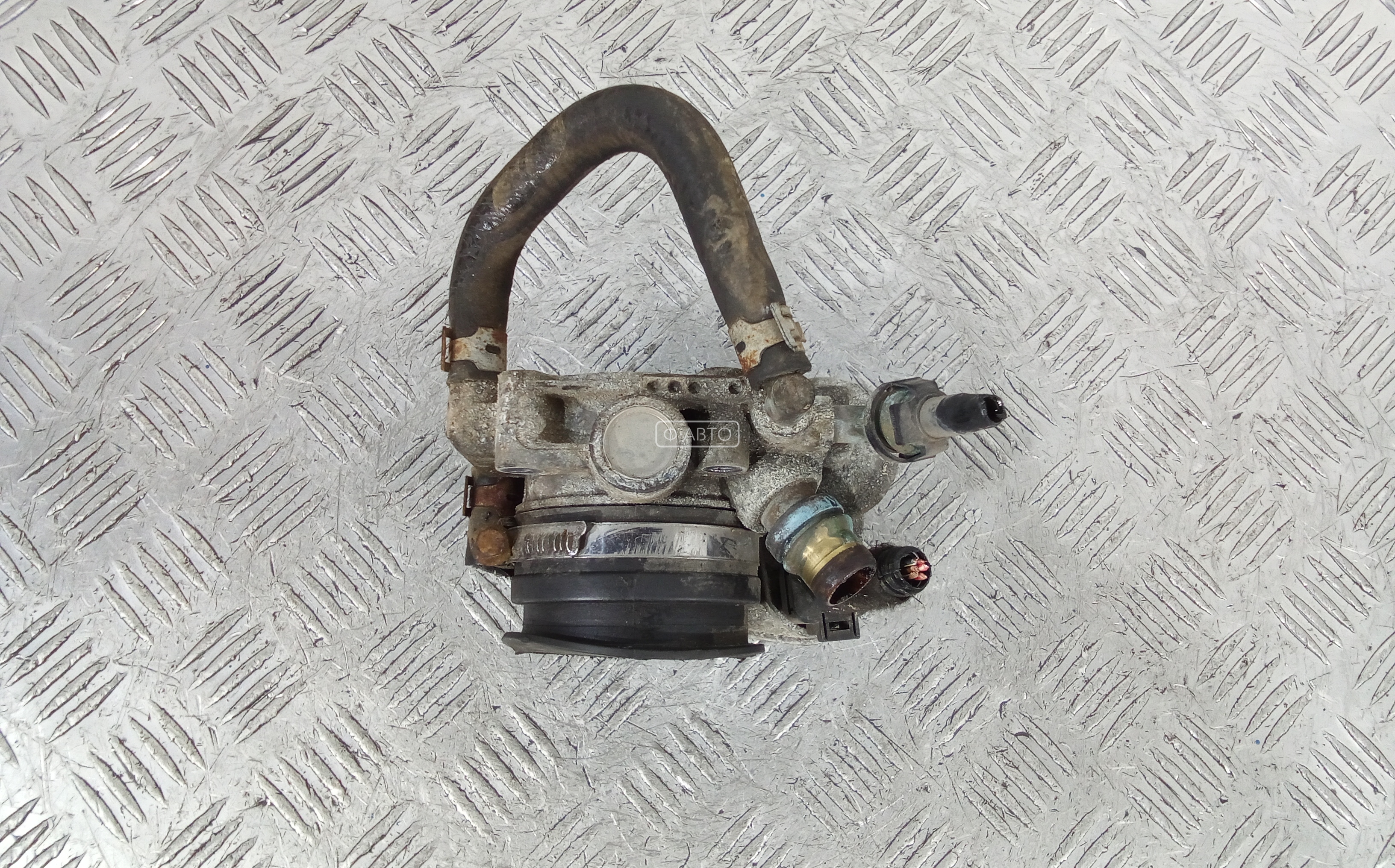 Дроссельная заслонка бензиновая