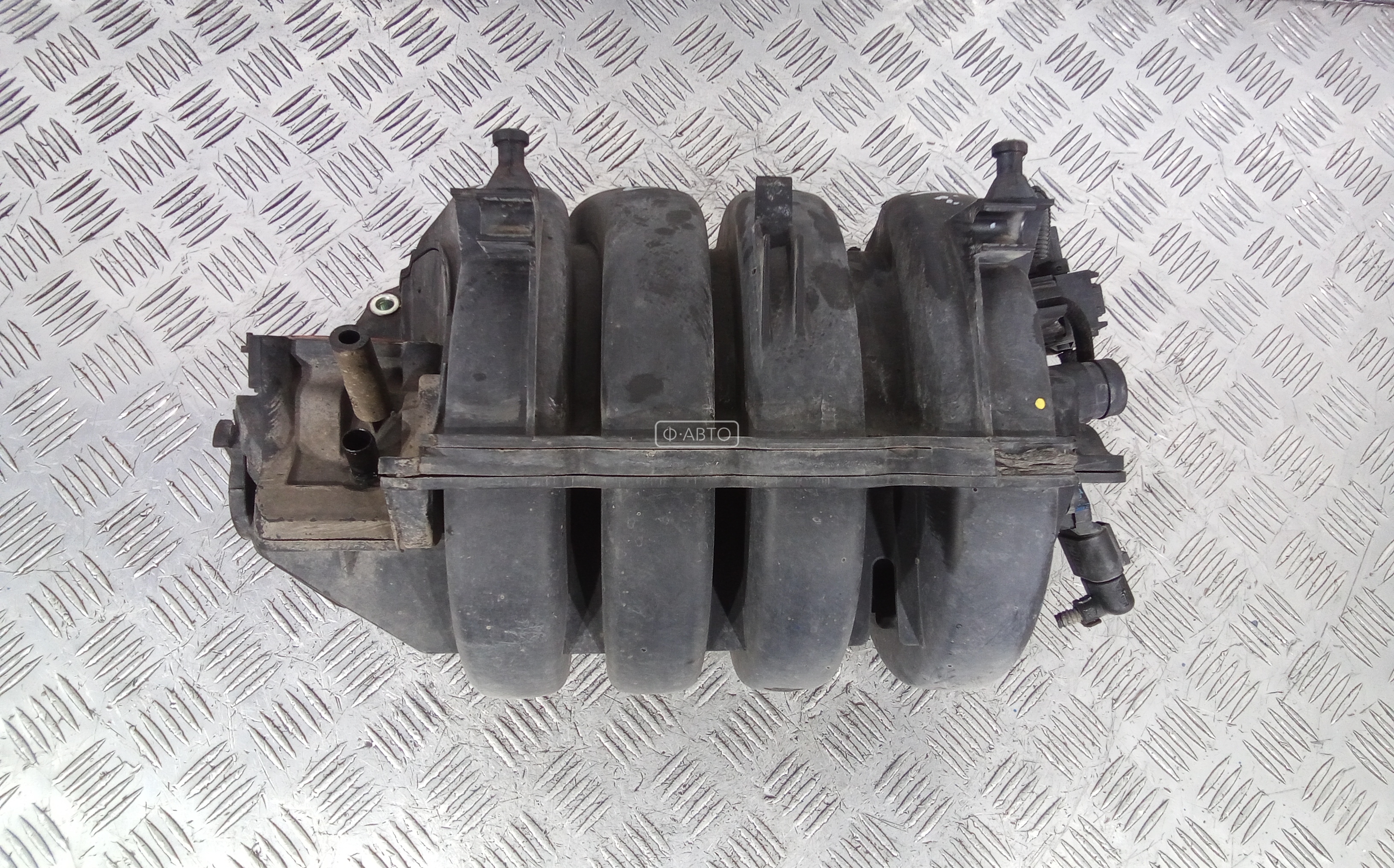 Впускной коллектор бензиновый