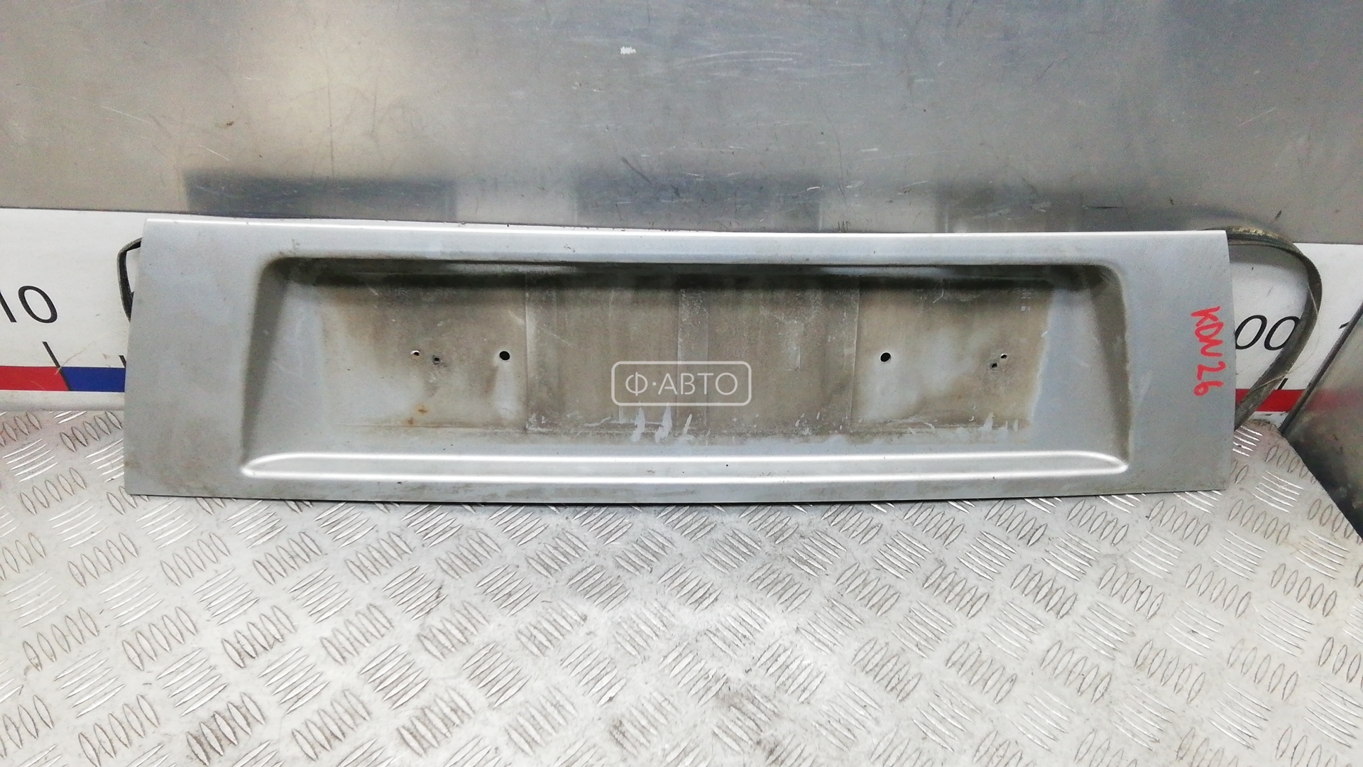 Бленда 3-5-й двери