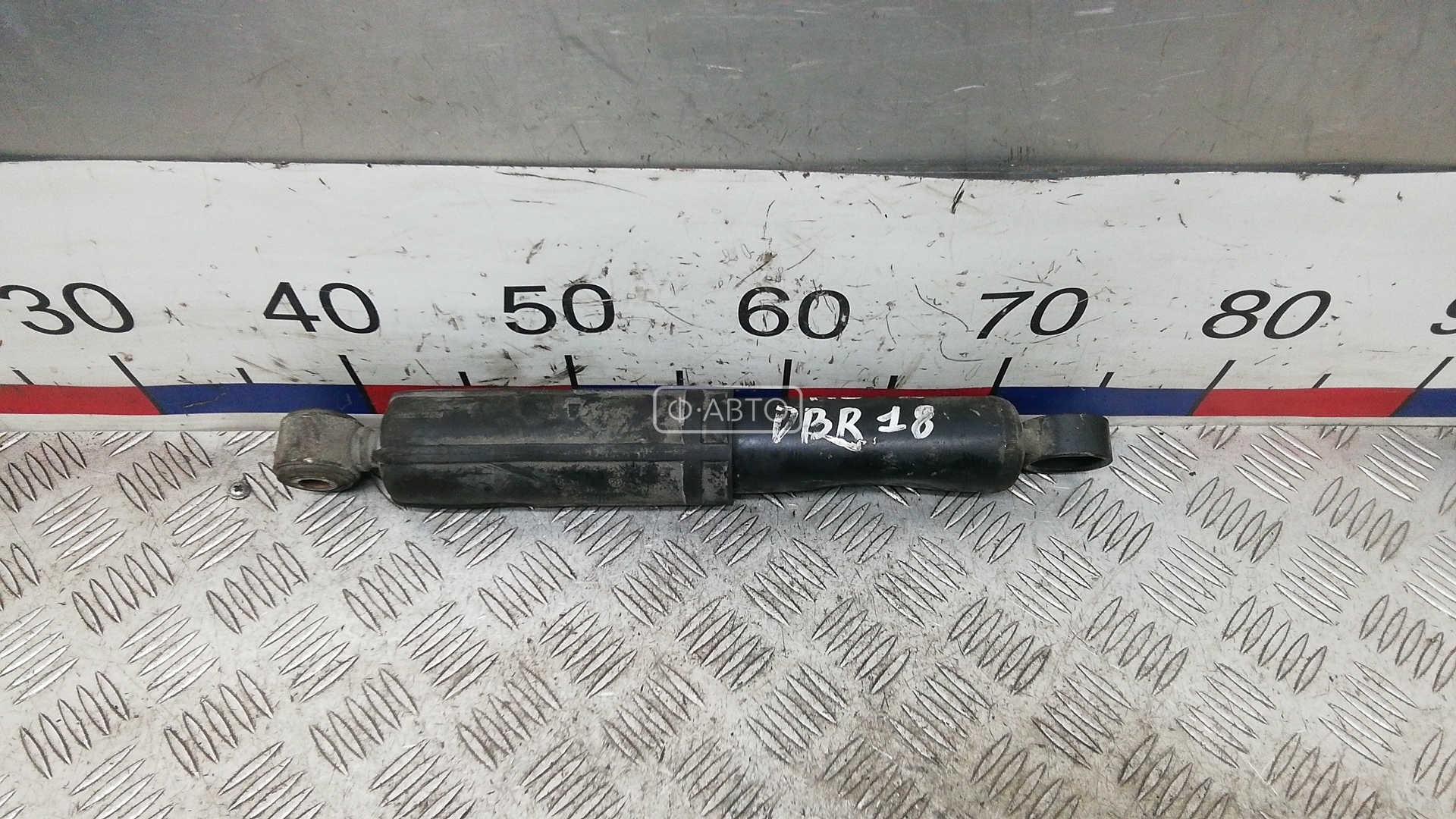 Амортизатор передний