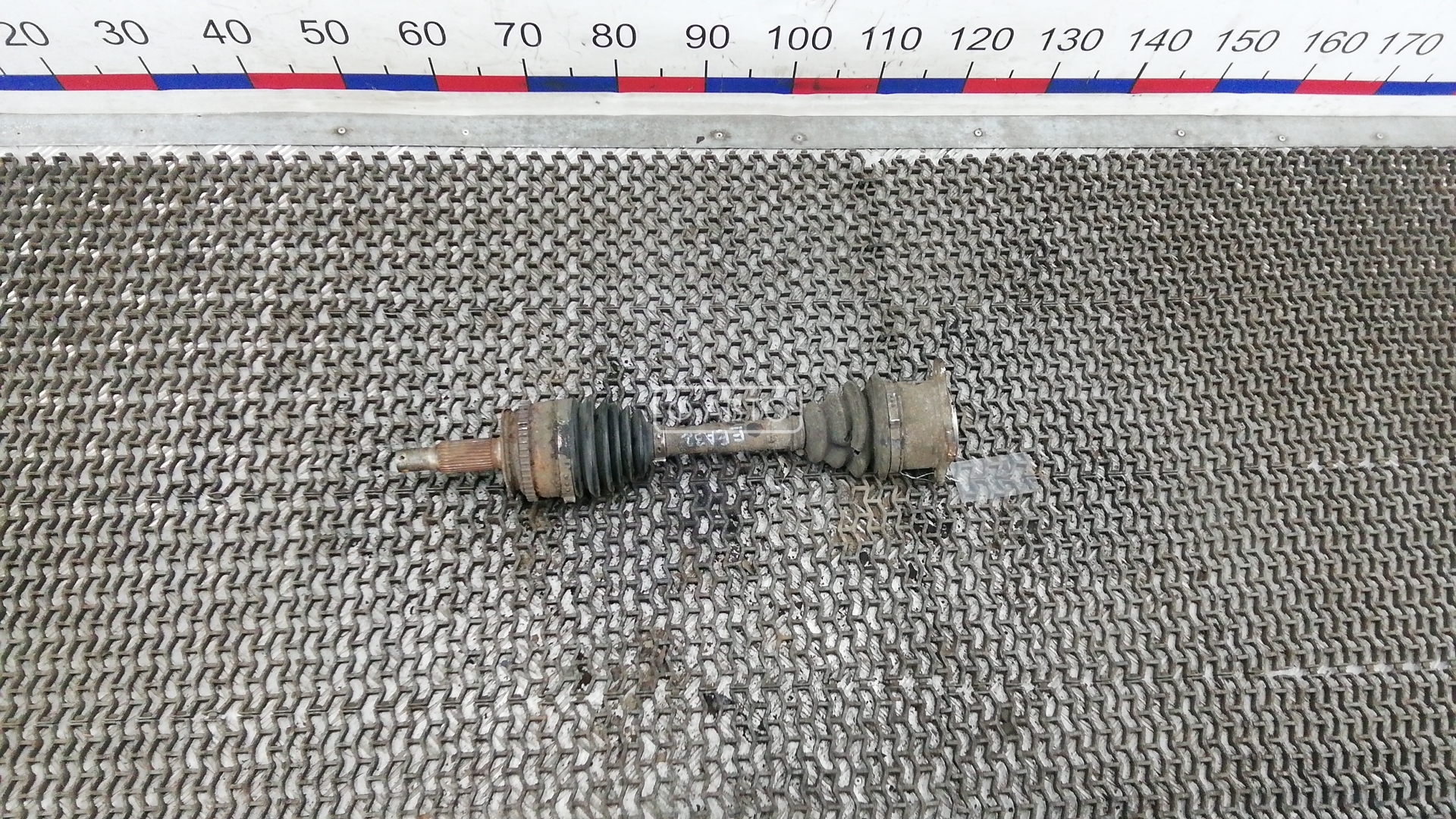 Привод передний правый