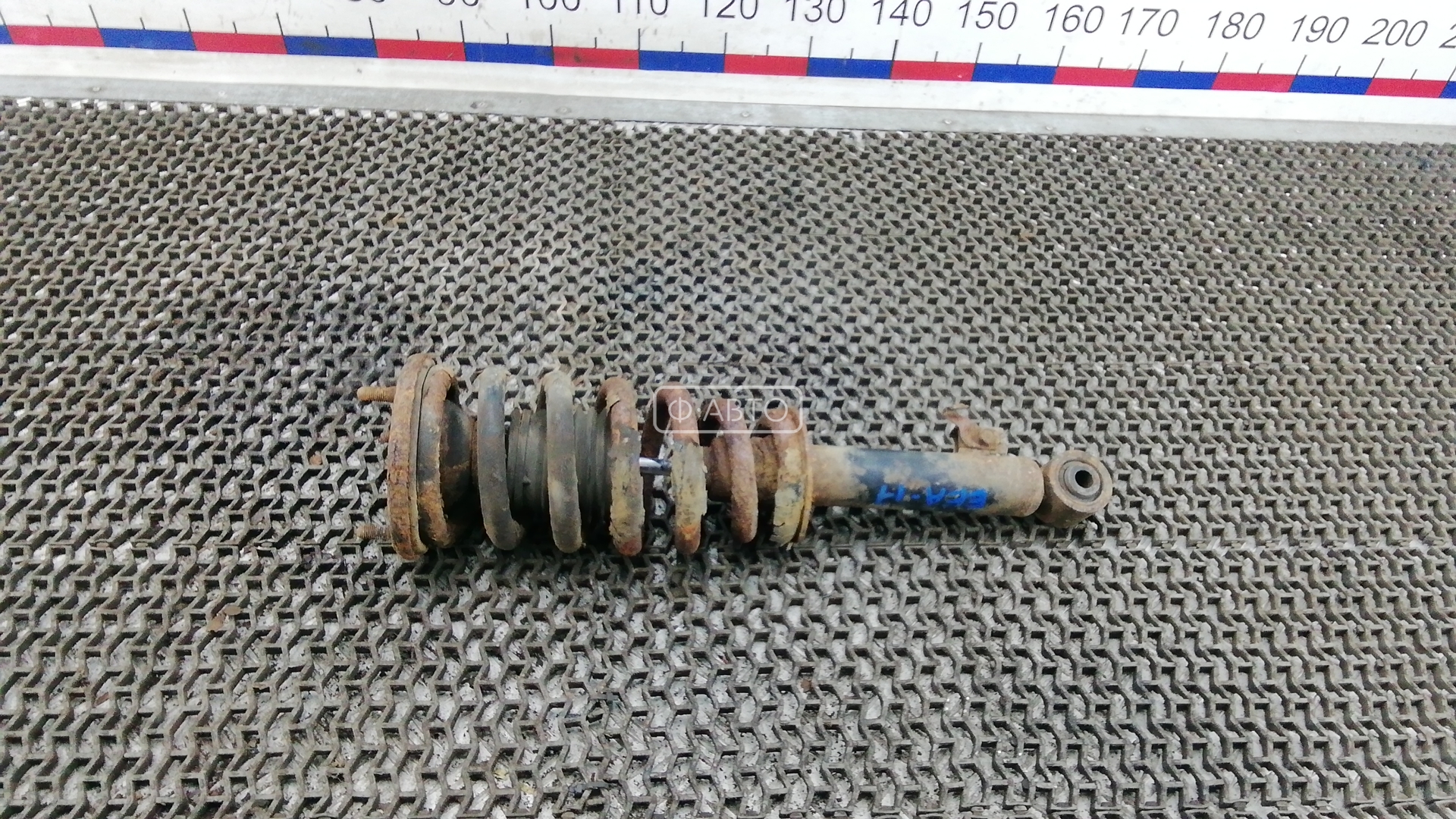 Стойка передняя левая