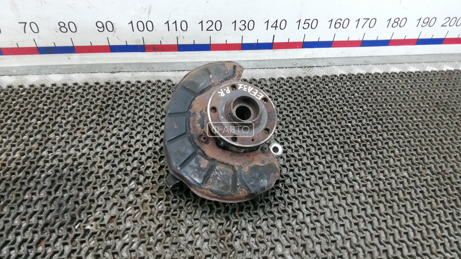 Ступица передняя правая