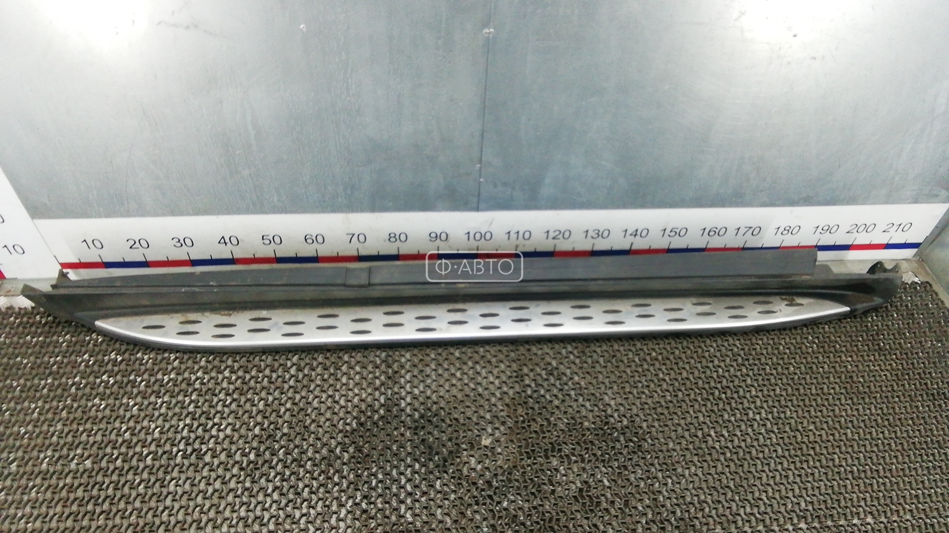 Подножка внешняя декоративная