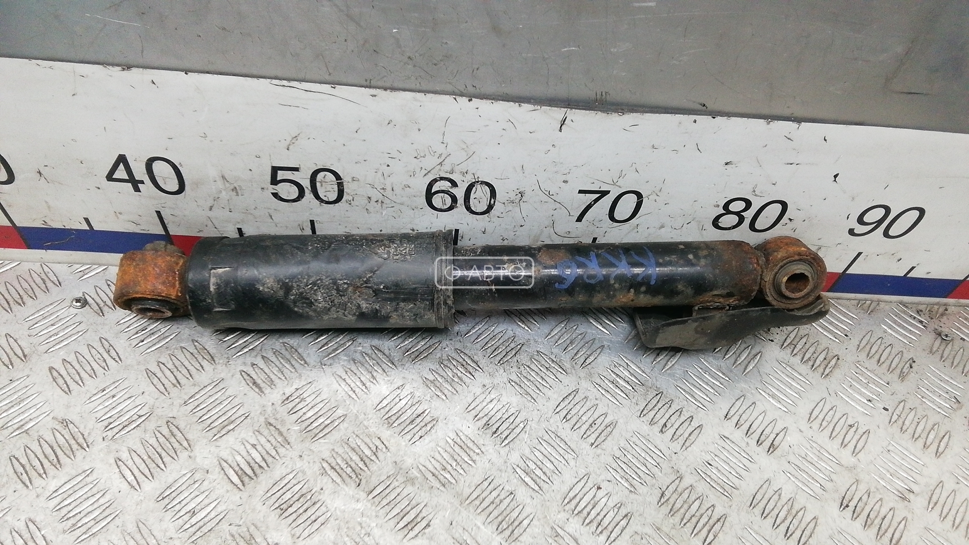 Амортизатор задний