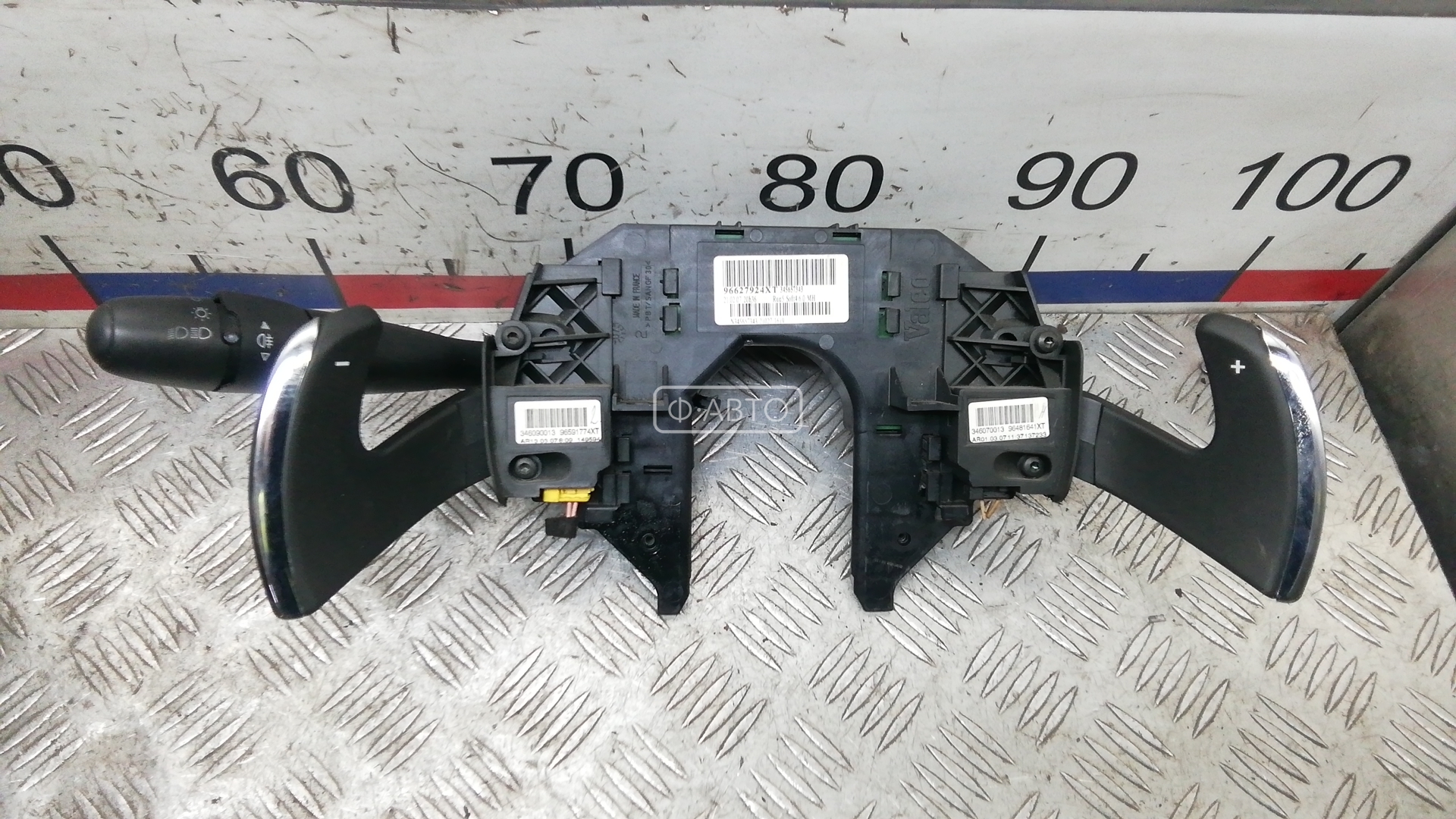 Переключатель поворотов и дворников (стрекоза)