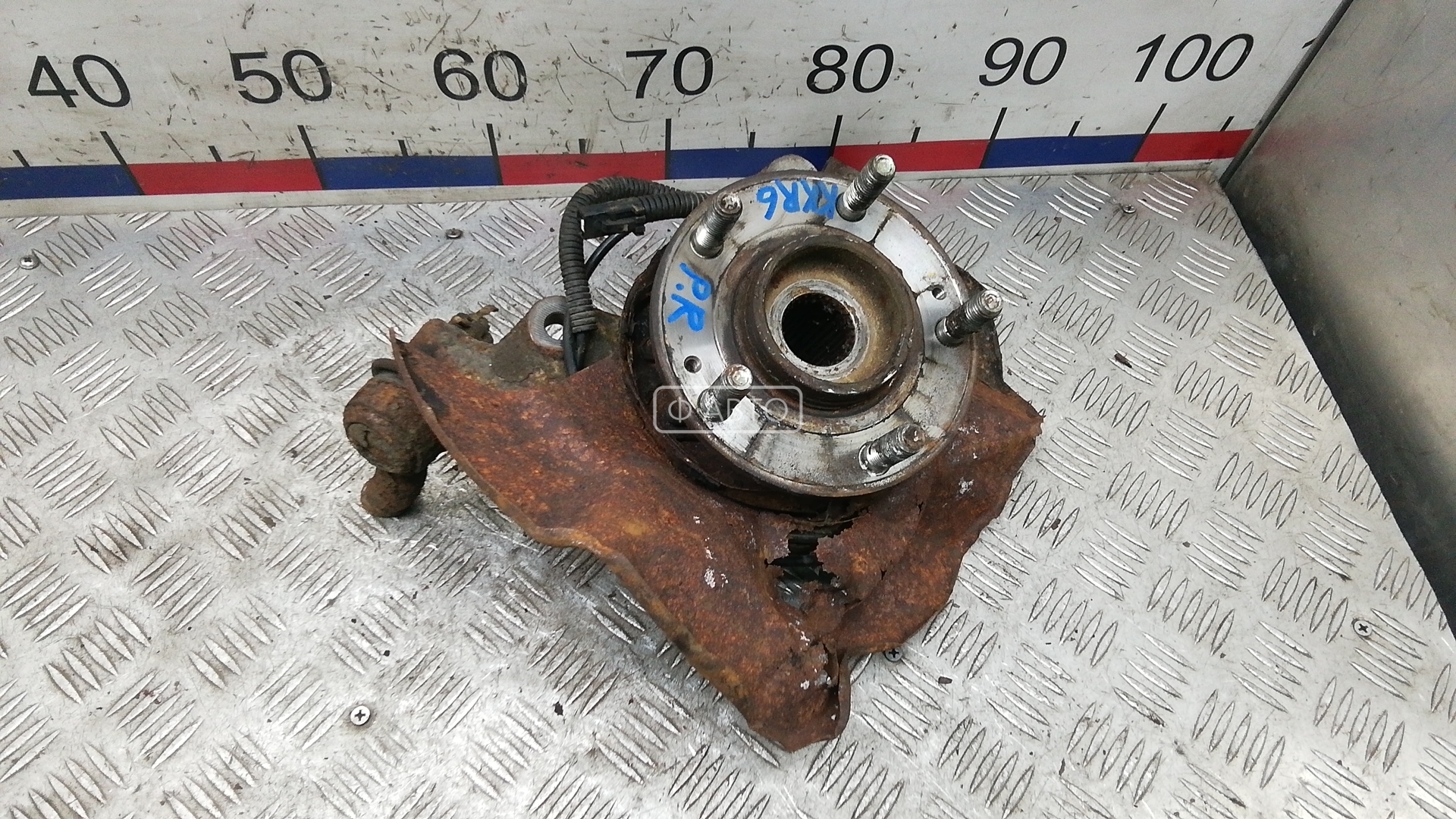 Ступица передняя правая