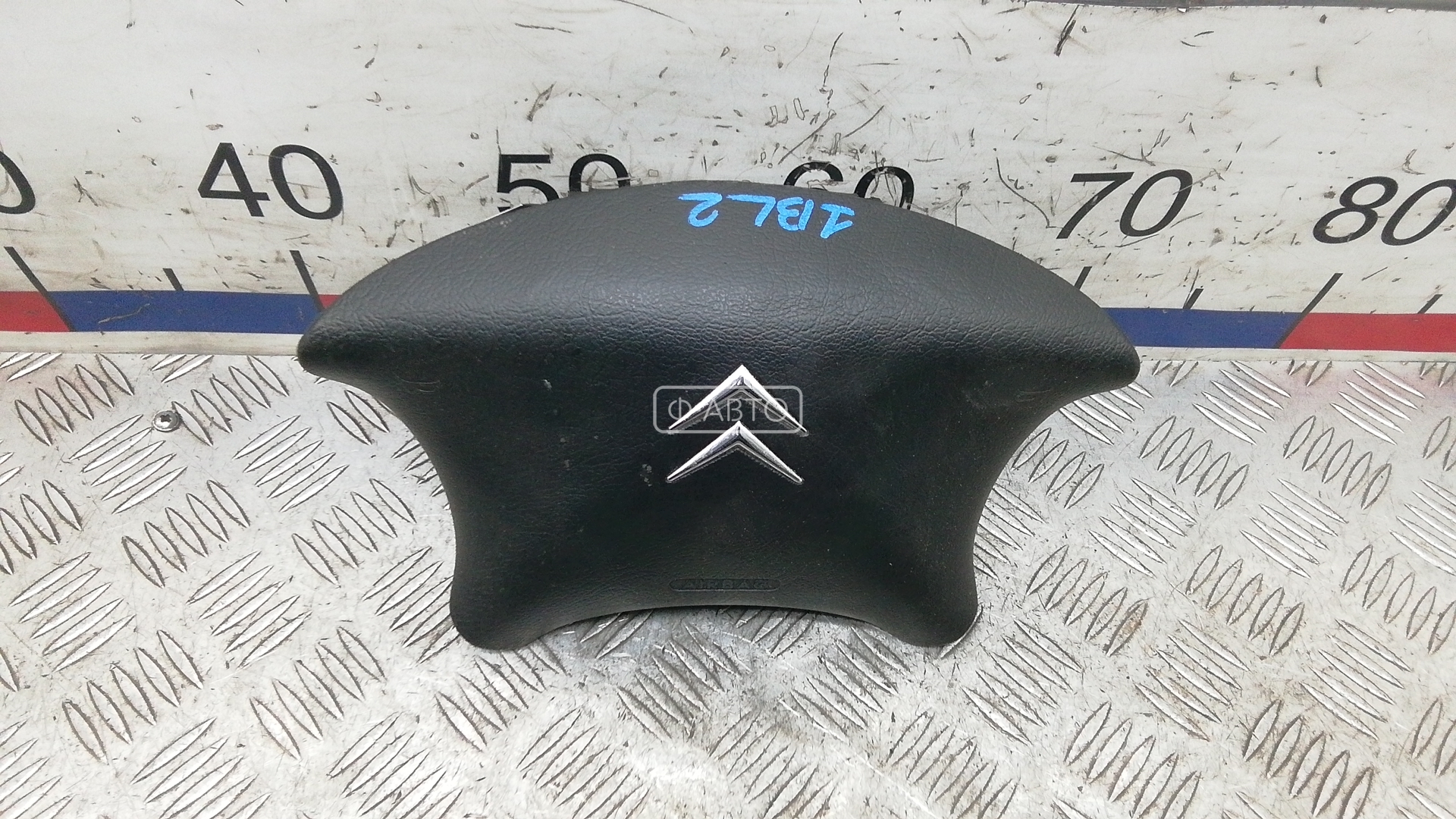 Подушка безопасности водителя