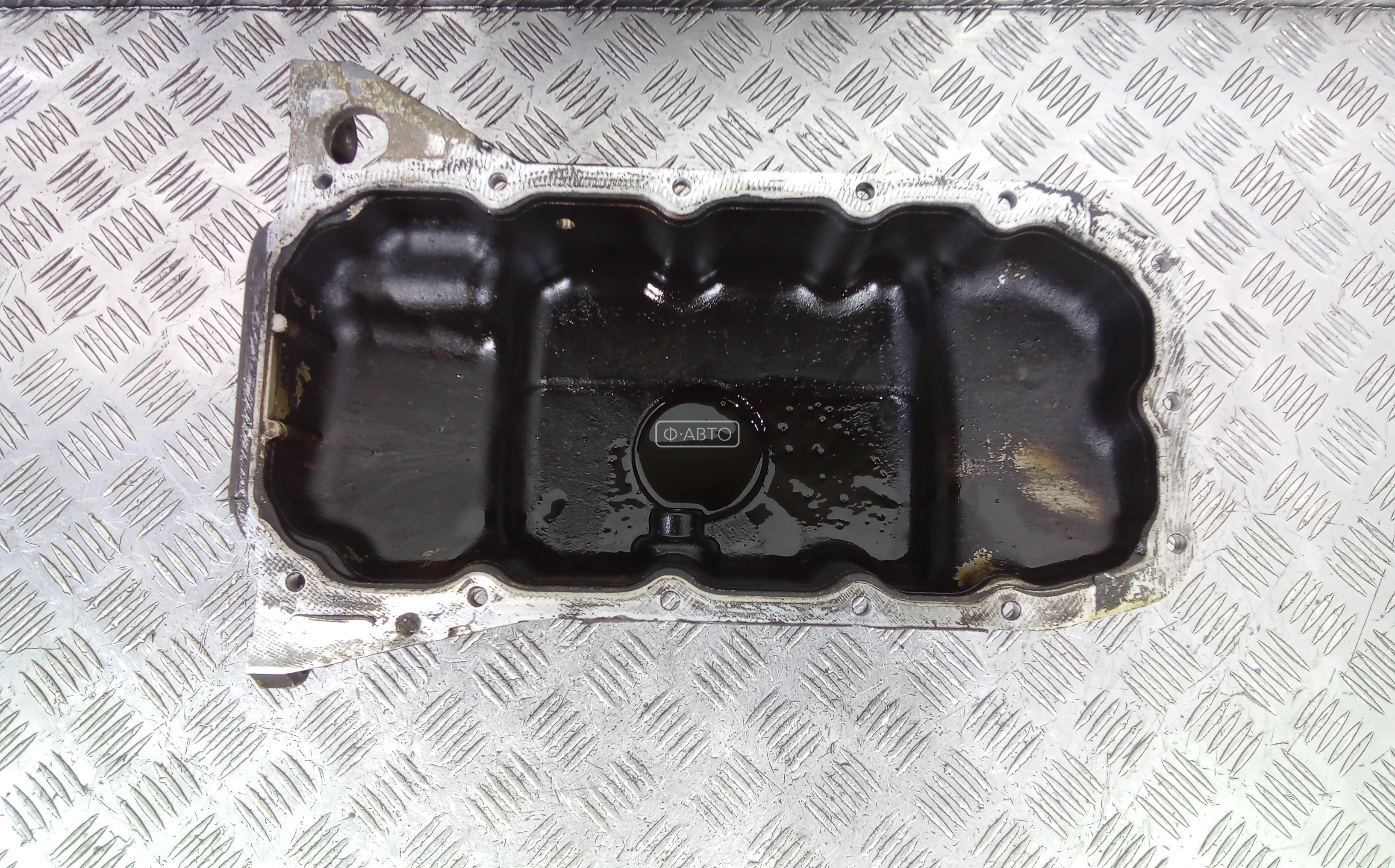 Поддон бензиновый