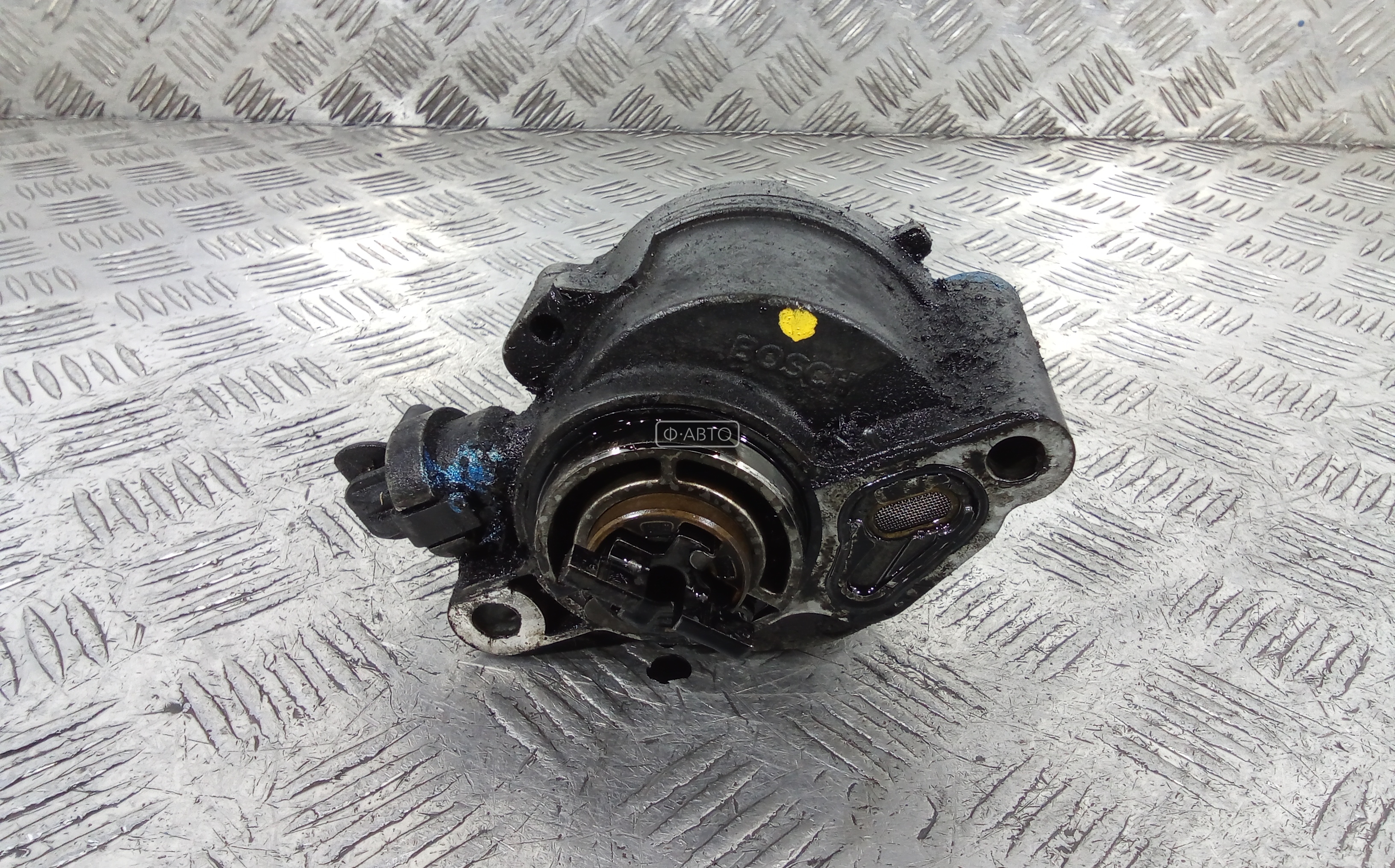 Насос вакуумный