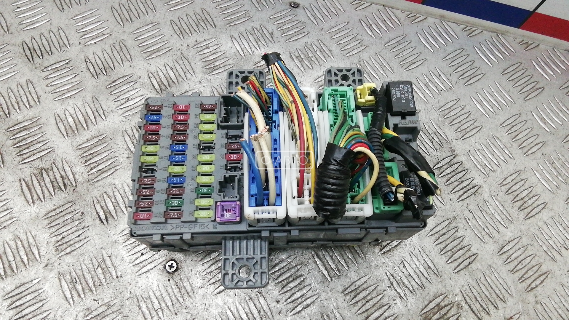 Блок предохранителей