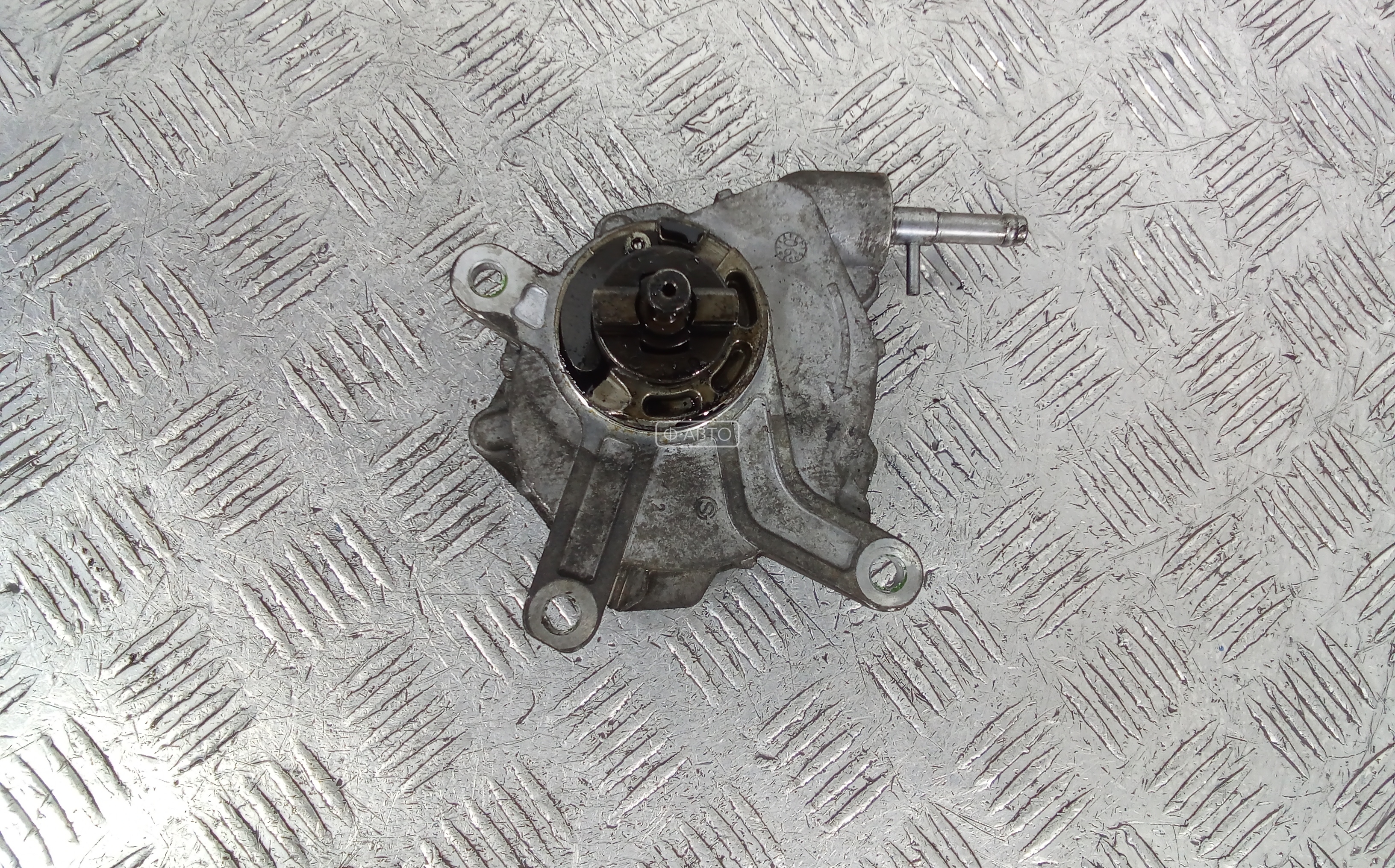 Насос вакуумный