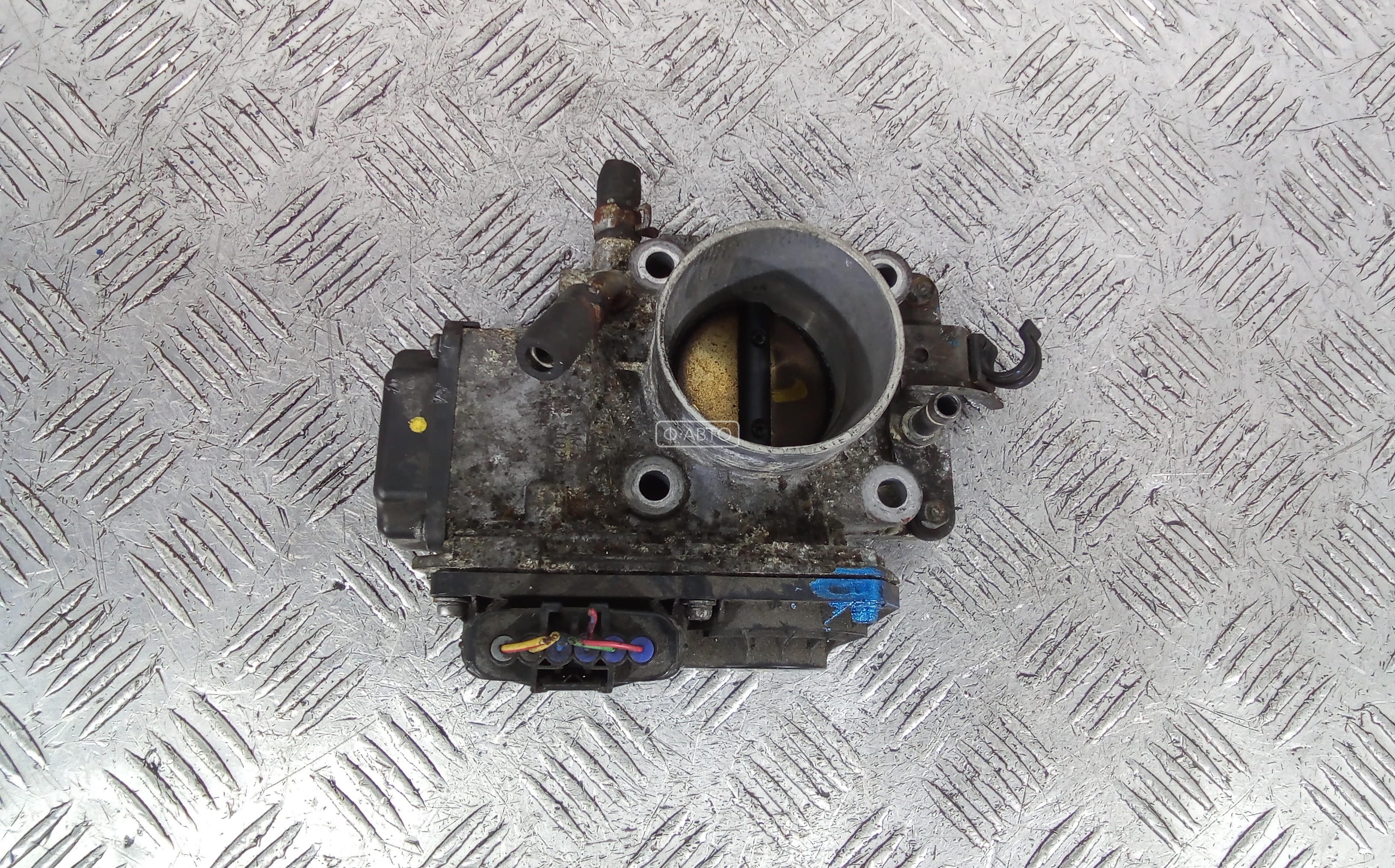 Дроссельная заслонка бензиновая