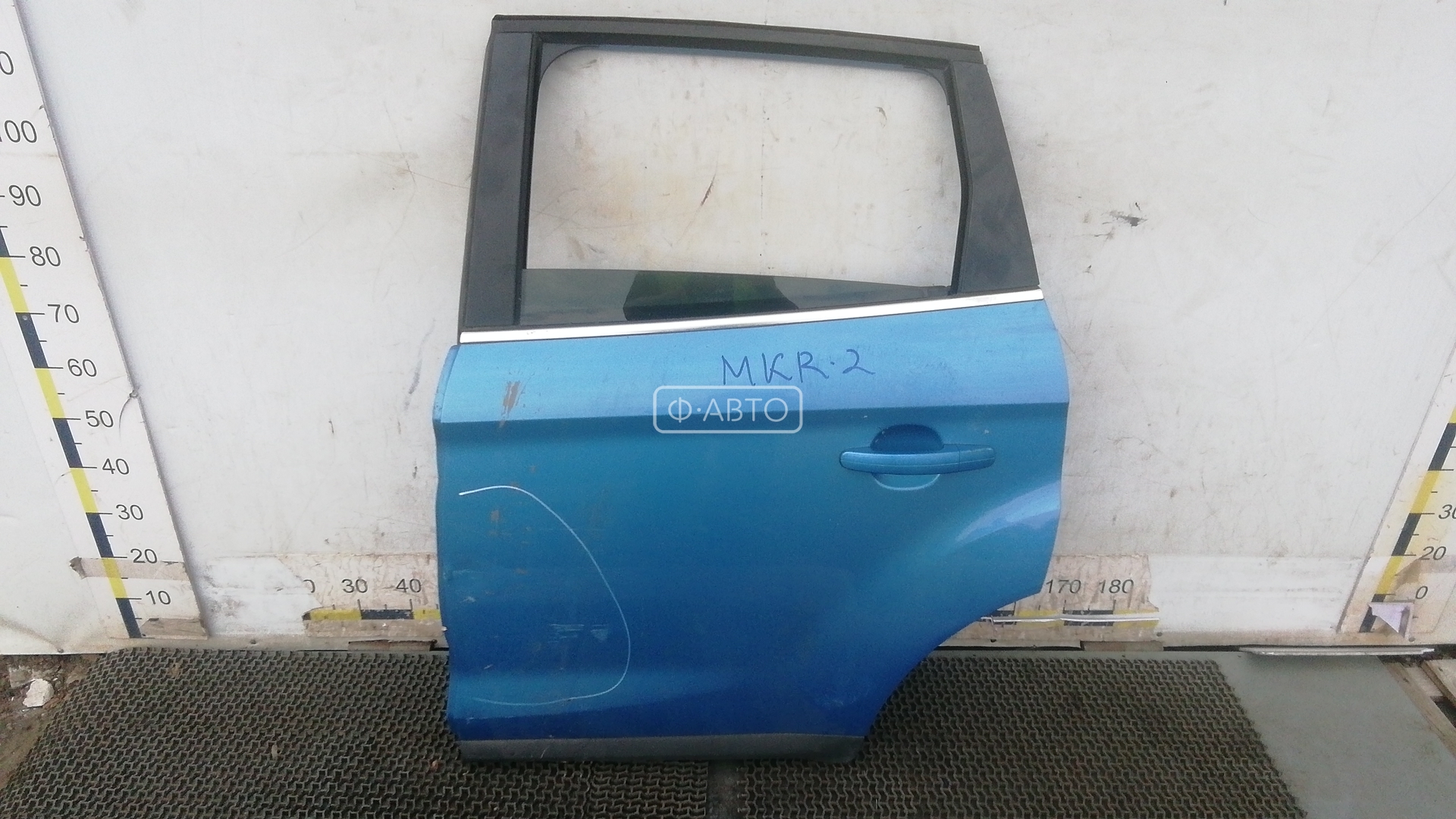 Дверь задняя левая