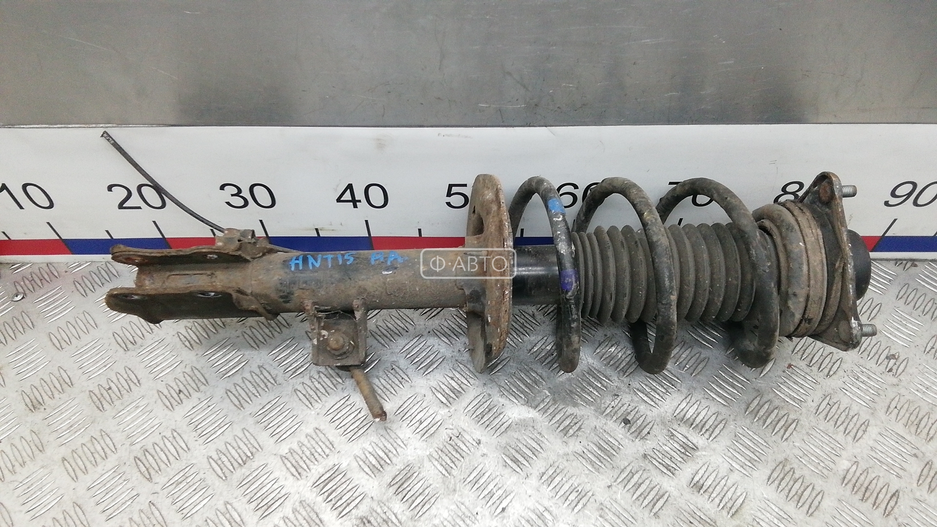 Стойка передняя правая