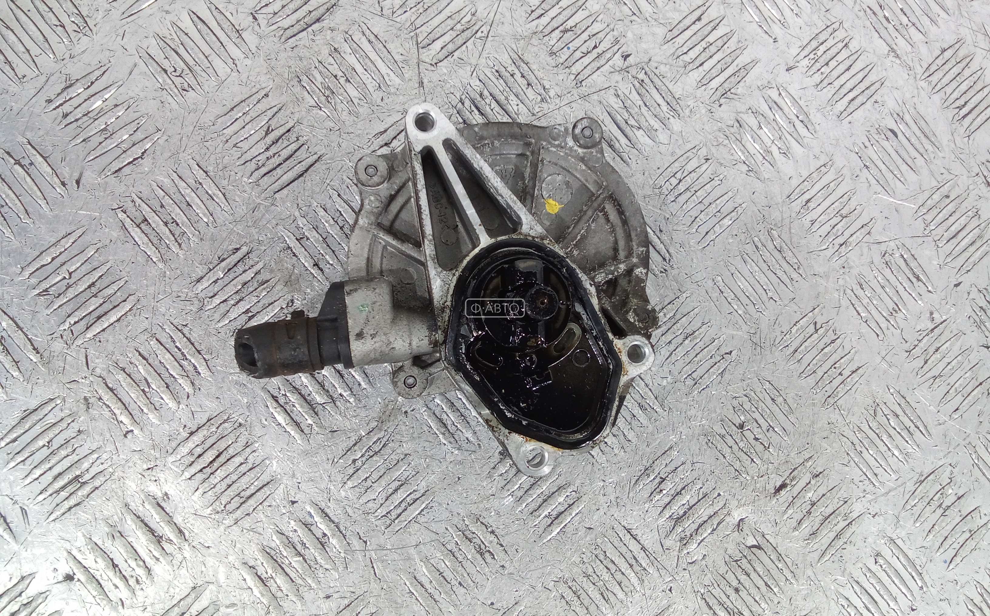 Насос вакуумный