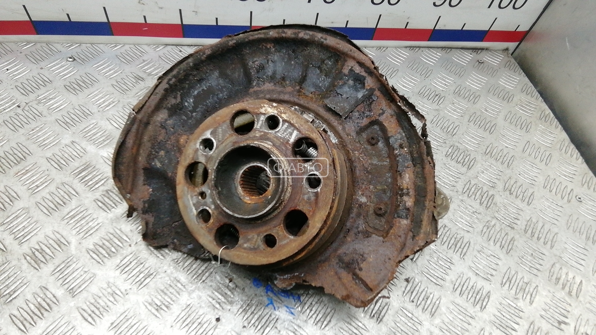 Ступица задняя правая