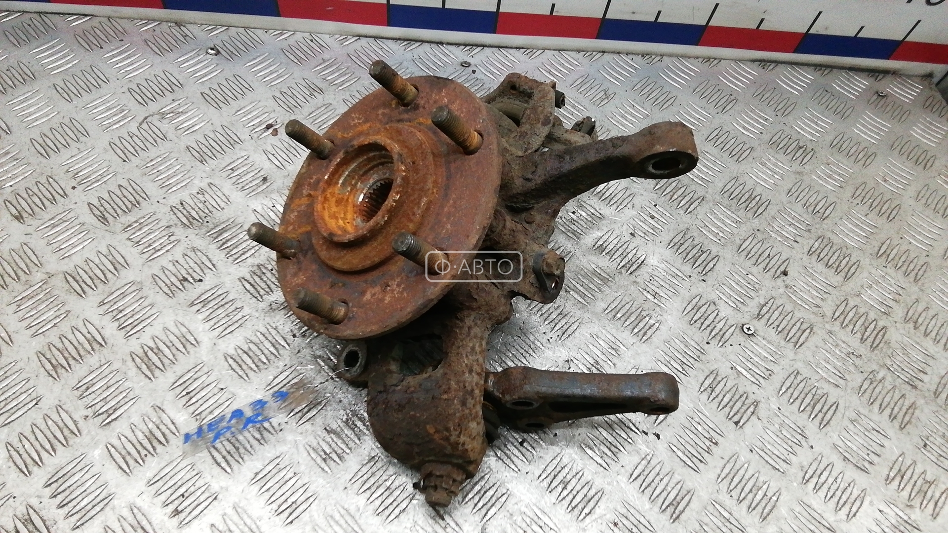 Ступица передняя правая